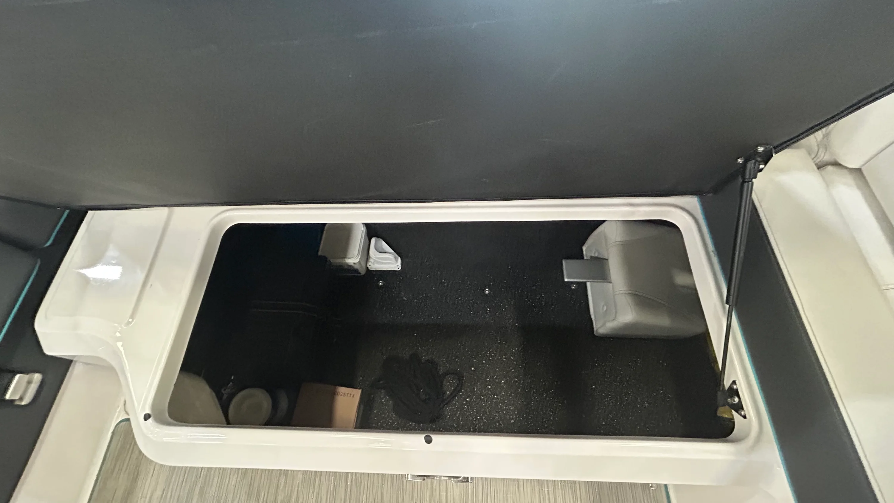 2019 Regal LS6 Image Thumbnail #27