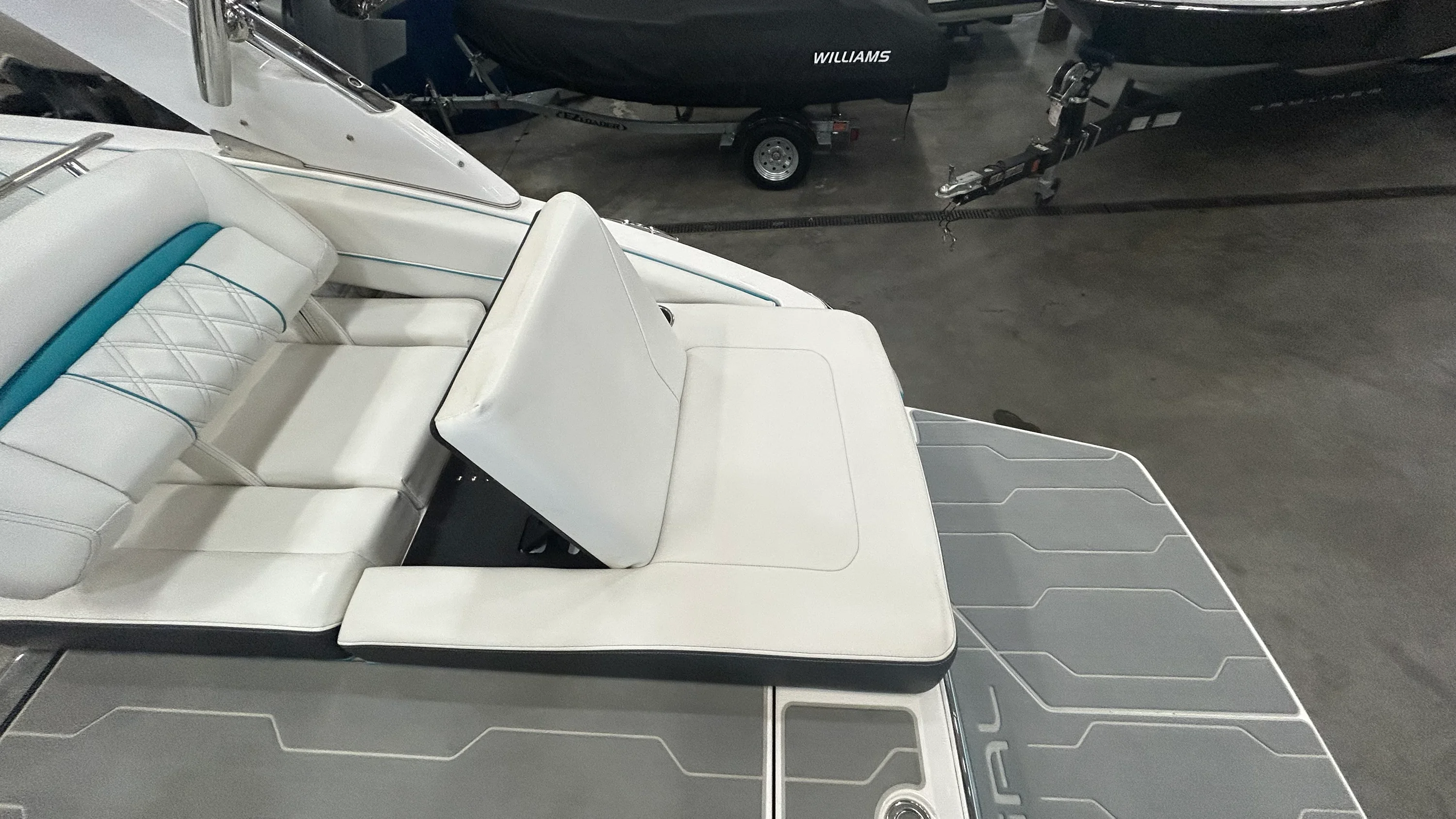 2019 Regal LS6 Image Thumbnail #6