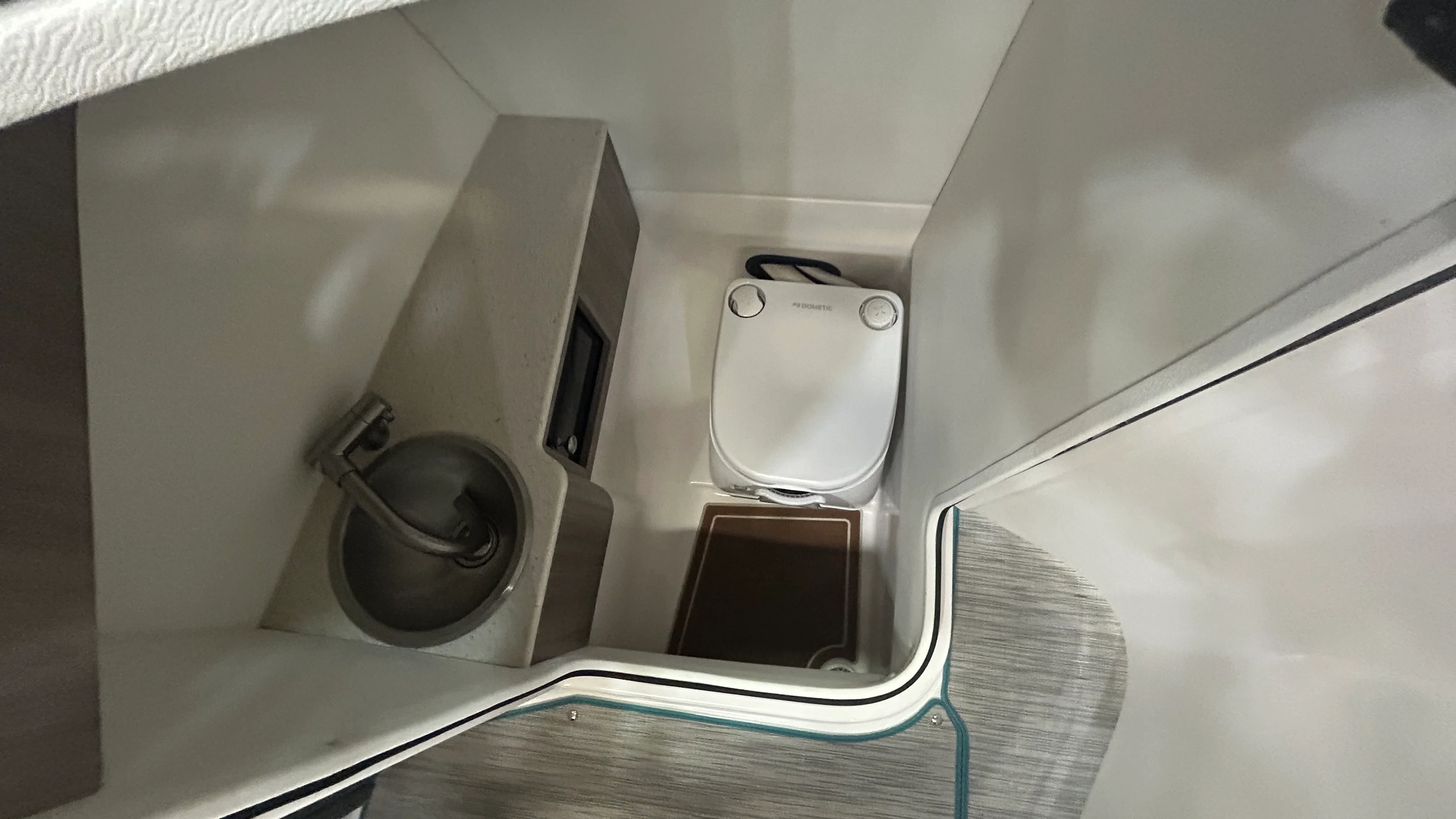 2019 Regal LS6 Image Thumbnail #17