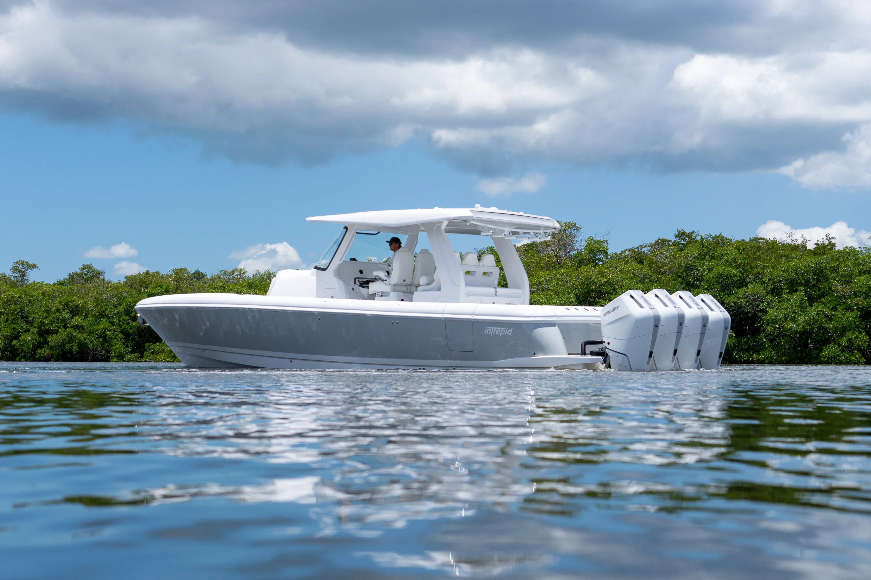 2026 Intrepid 43 NOMAD SE Image Thumbnail #1