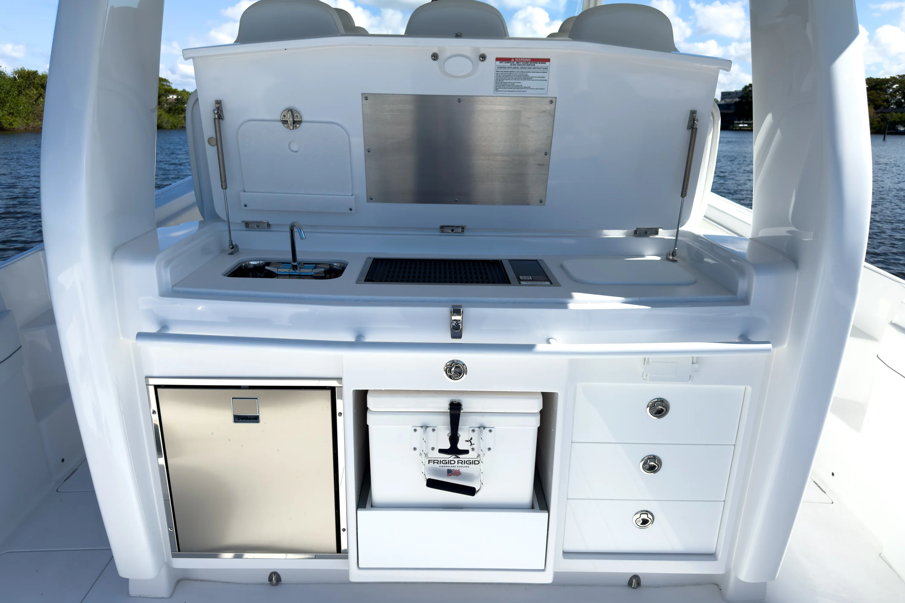 2026 Intrepid 43 NOMAD SE Image Thumbnail #6