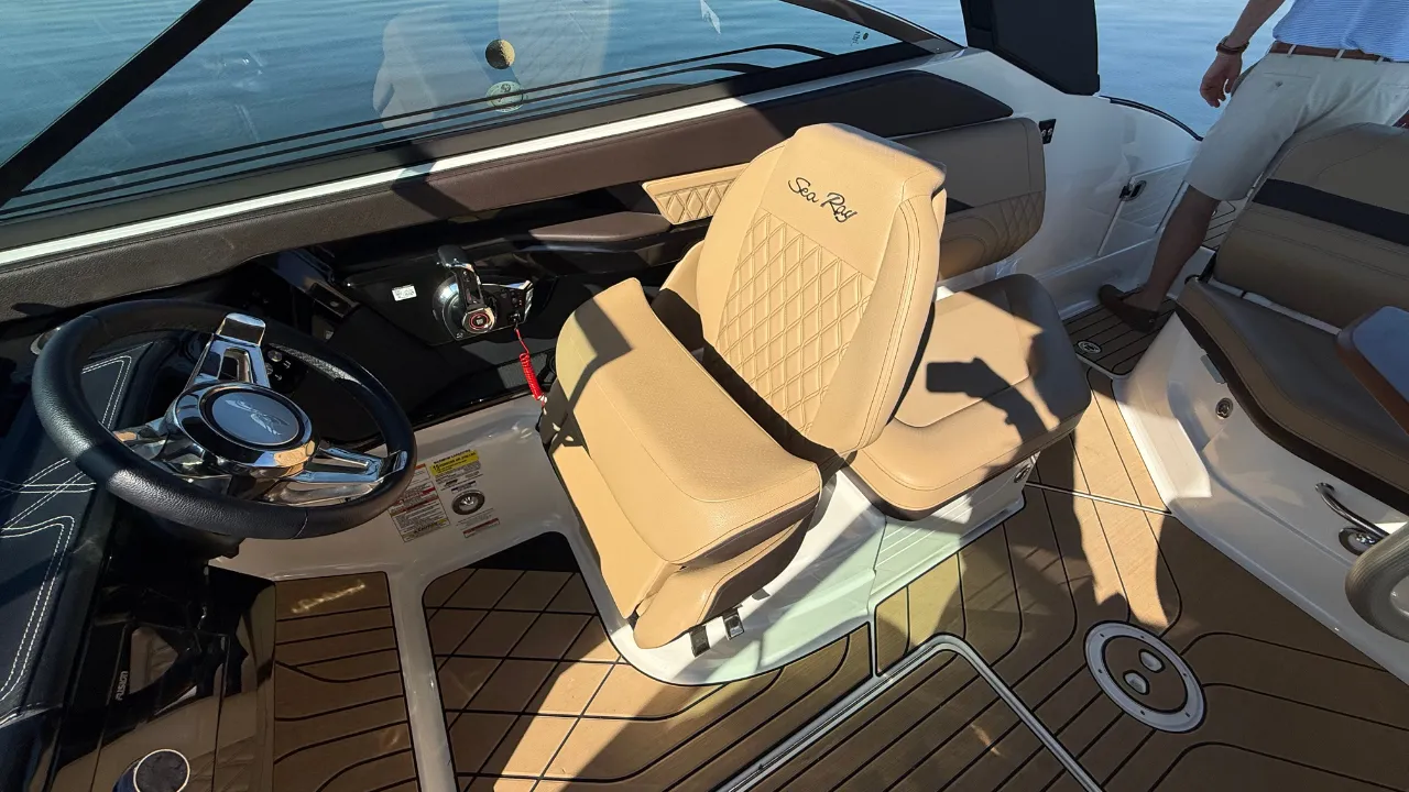 2023 Sea Ray 260 SLX OUTBOARD Image Thumbnail #20