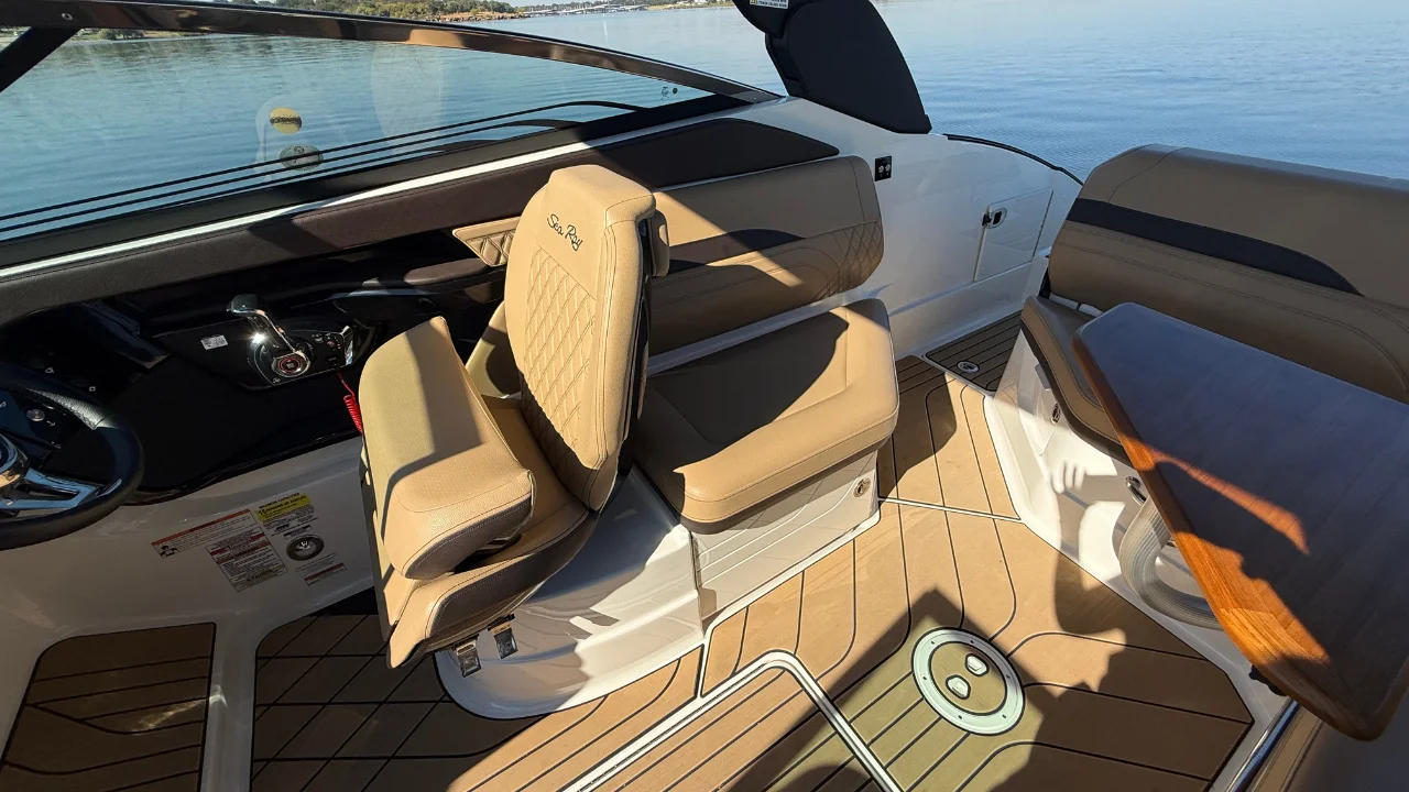 2023 Sea Ray 260 SLX OUTBOARD Image Thumbnail #18