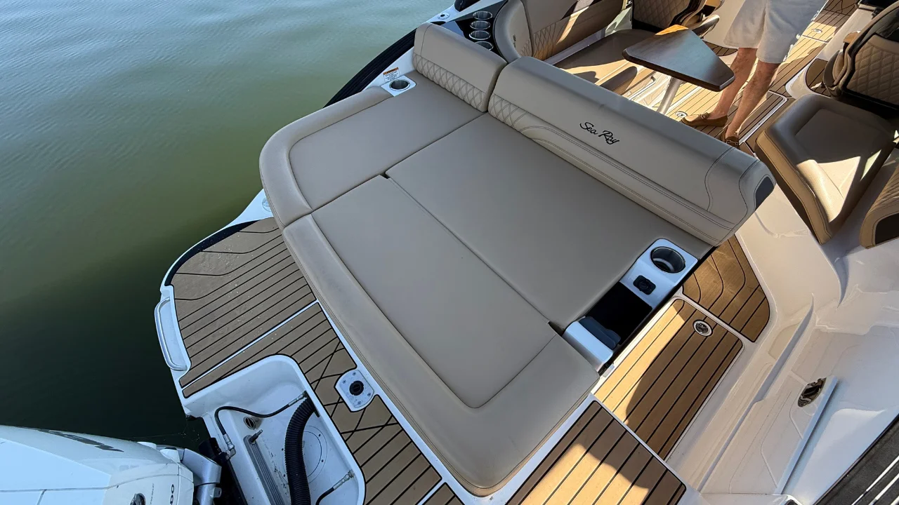 2023 Sea Ray 260 SLX OUTBOARD Image Thumbnail #10