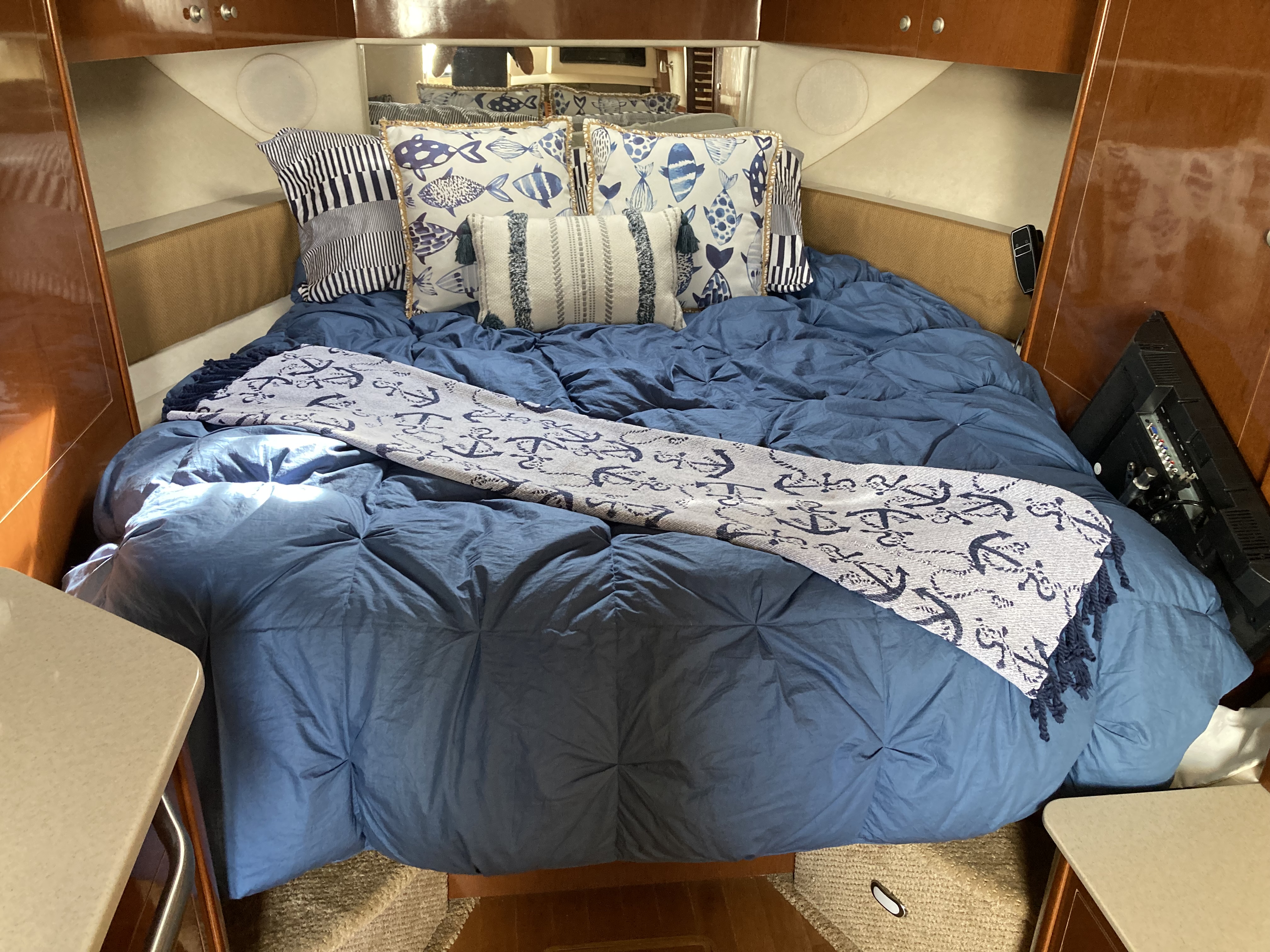 2009 Sea Ray 350 SUNDANCER Image Thumbnail #40