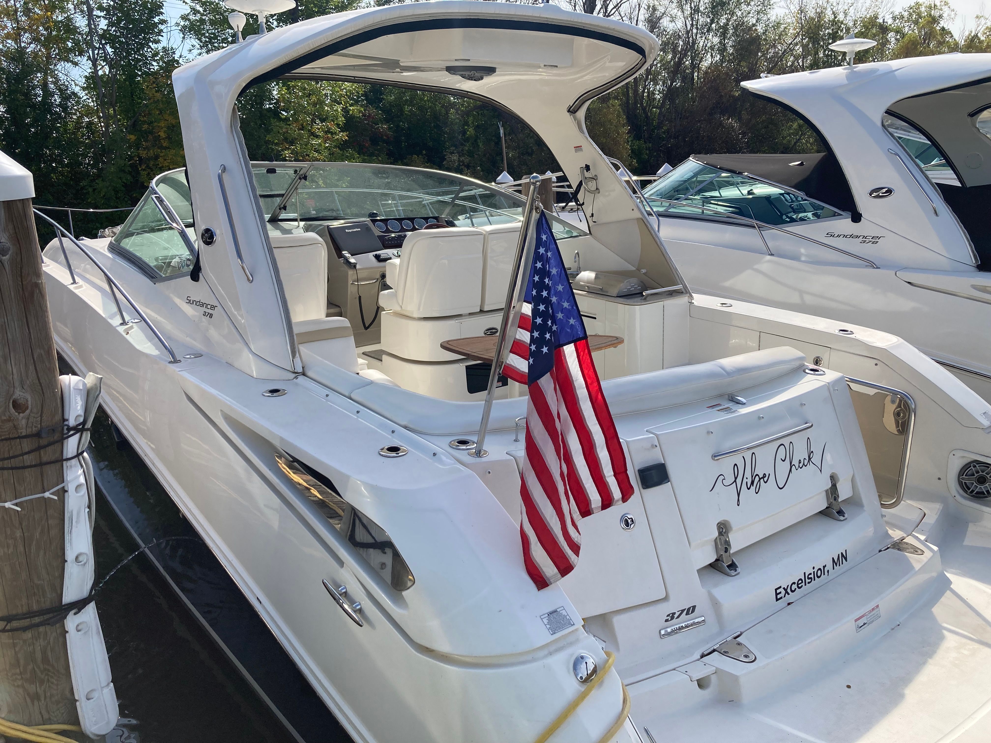 2009 Sea Ray 350 SUNDANCER Image Thumbnail #15