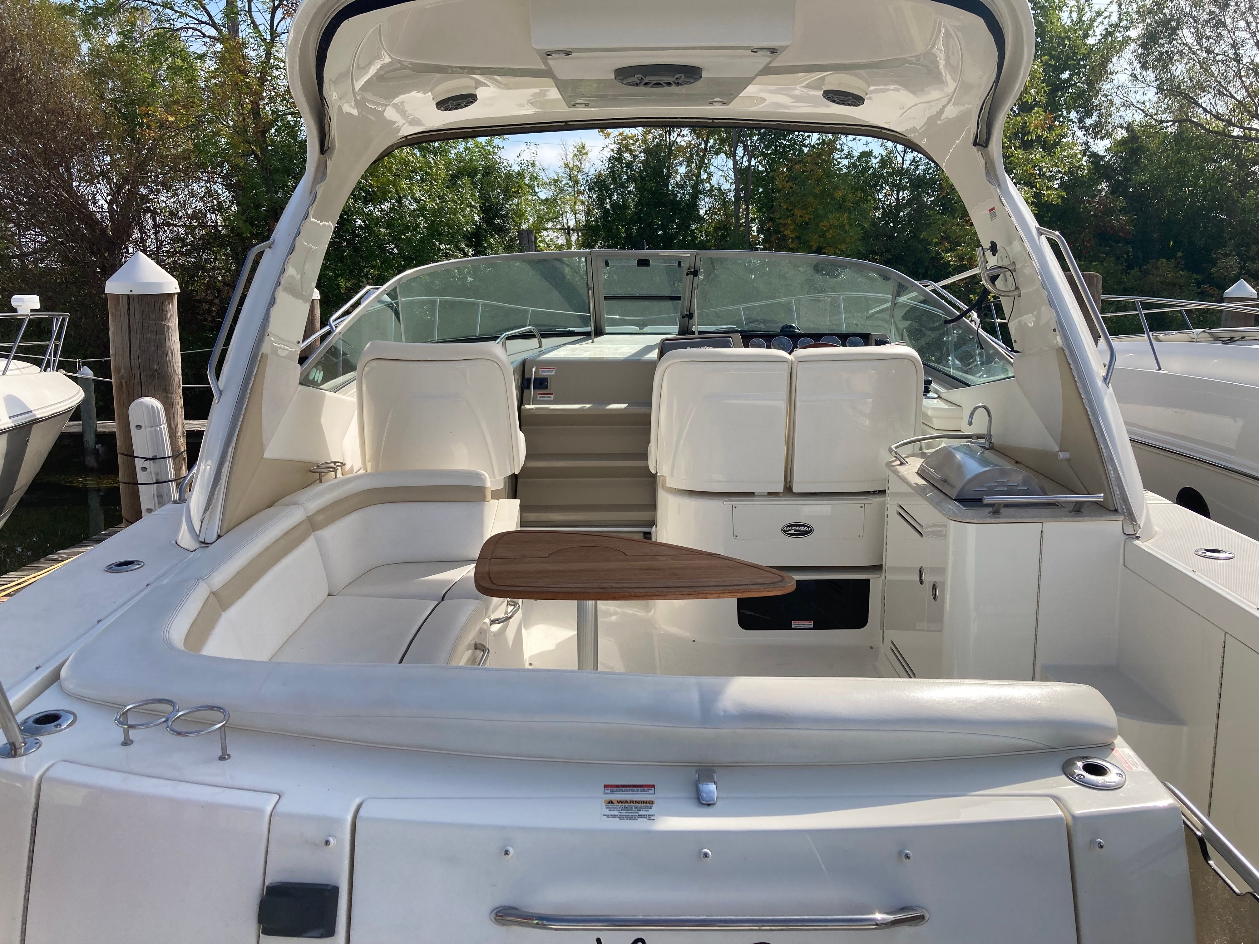 2009 Sea Ray 350 SUNDANCER Image Thumbnail #17