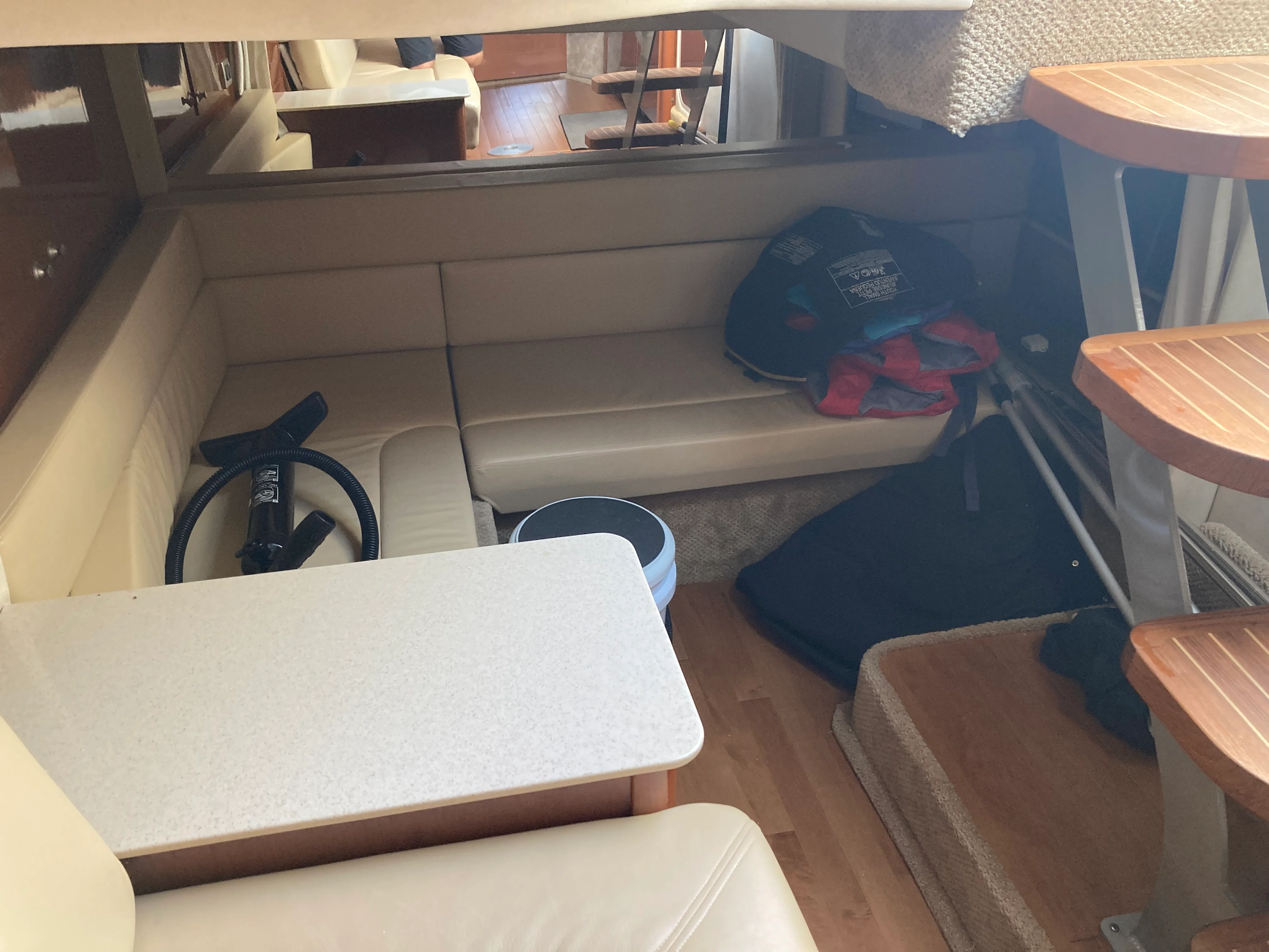 2009 Sea Ray 350 SUNDANCER Image Thumbnail #42