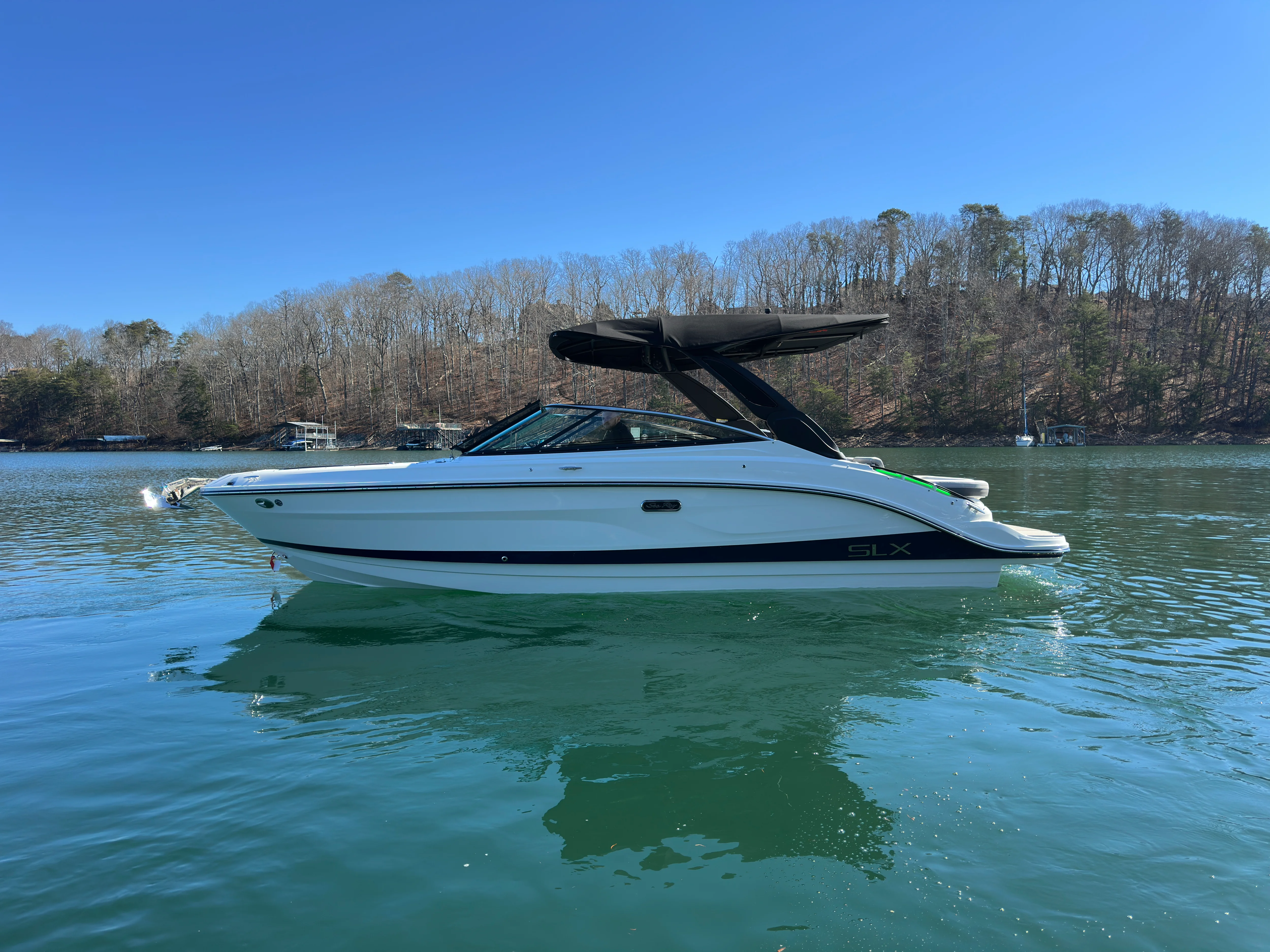 2026 Sea Ray SLX 260 Image Thumbnail #0