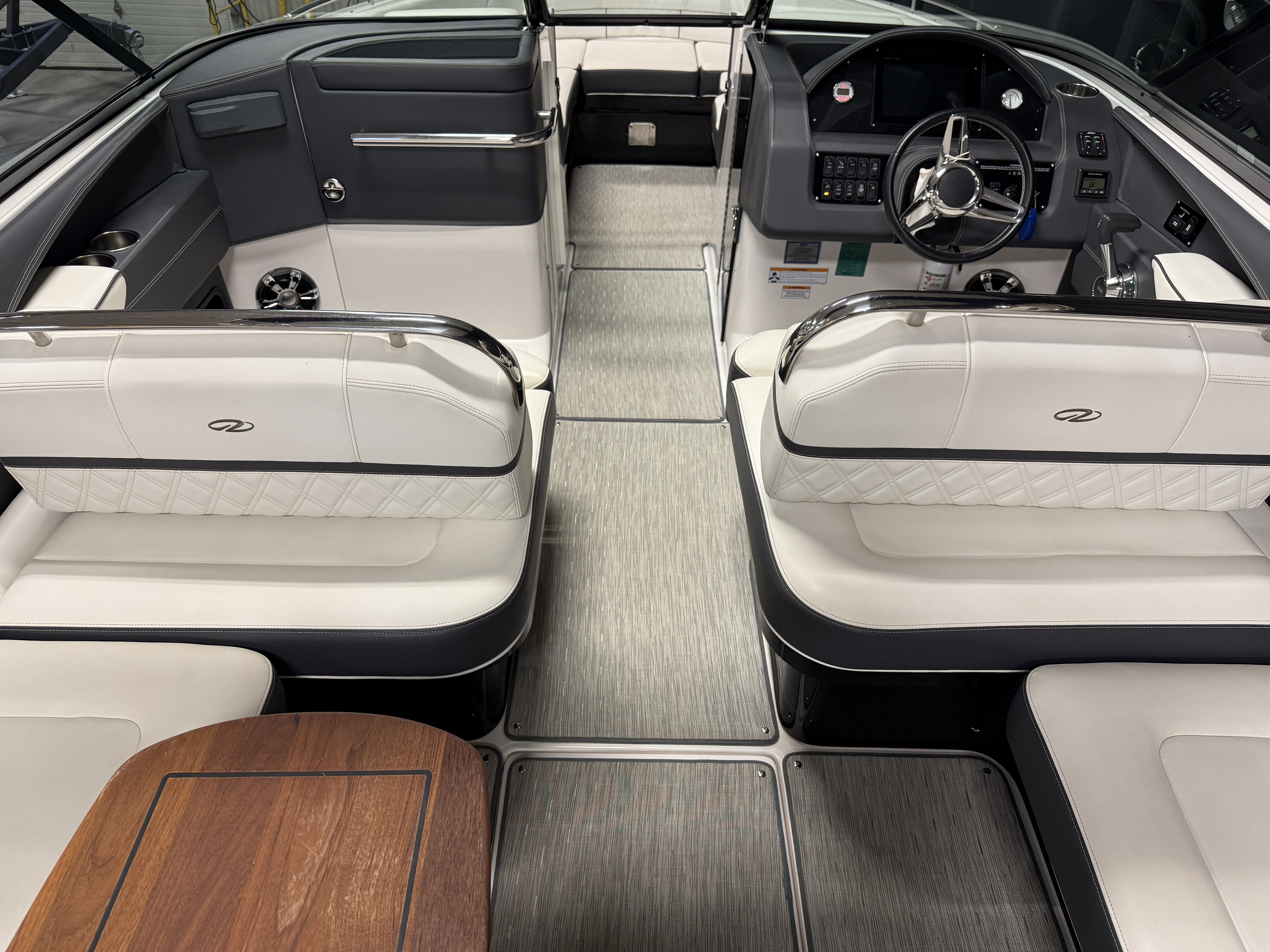 2018 Regal 2800 Image Thumbnail #35