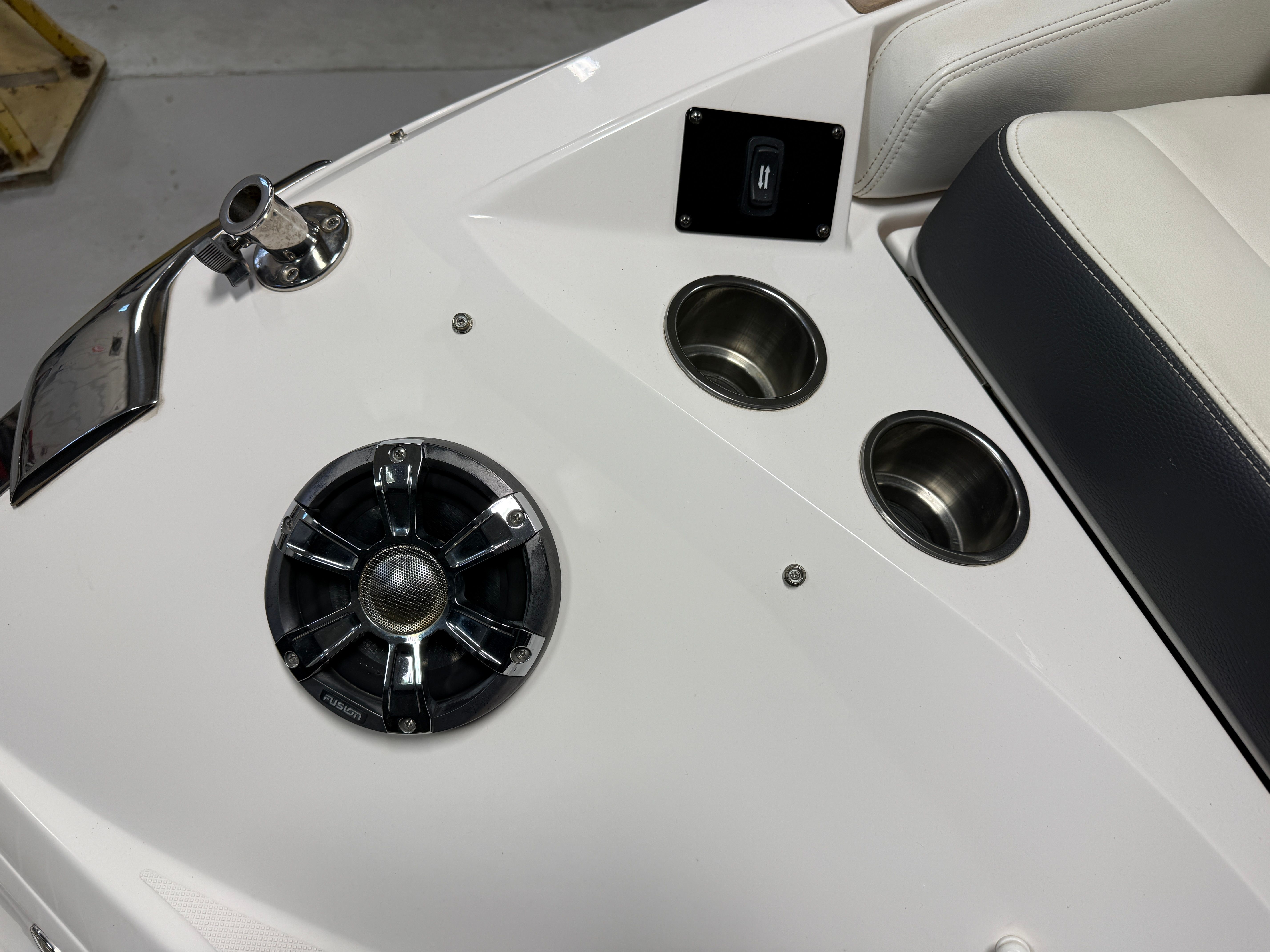 2018 Regal 2800 Image Thumbnail #10