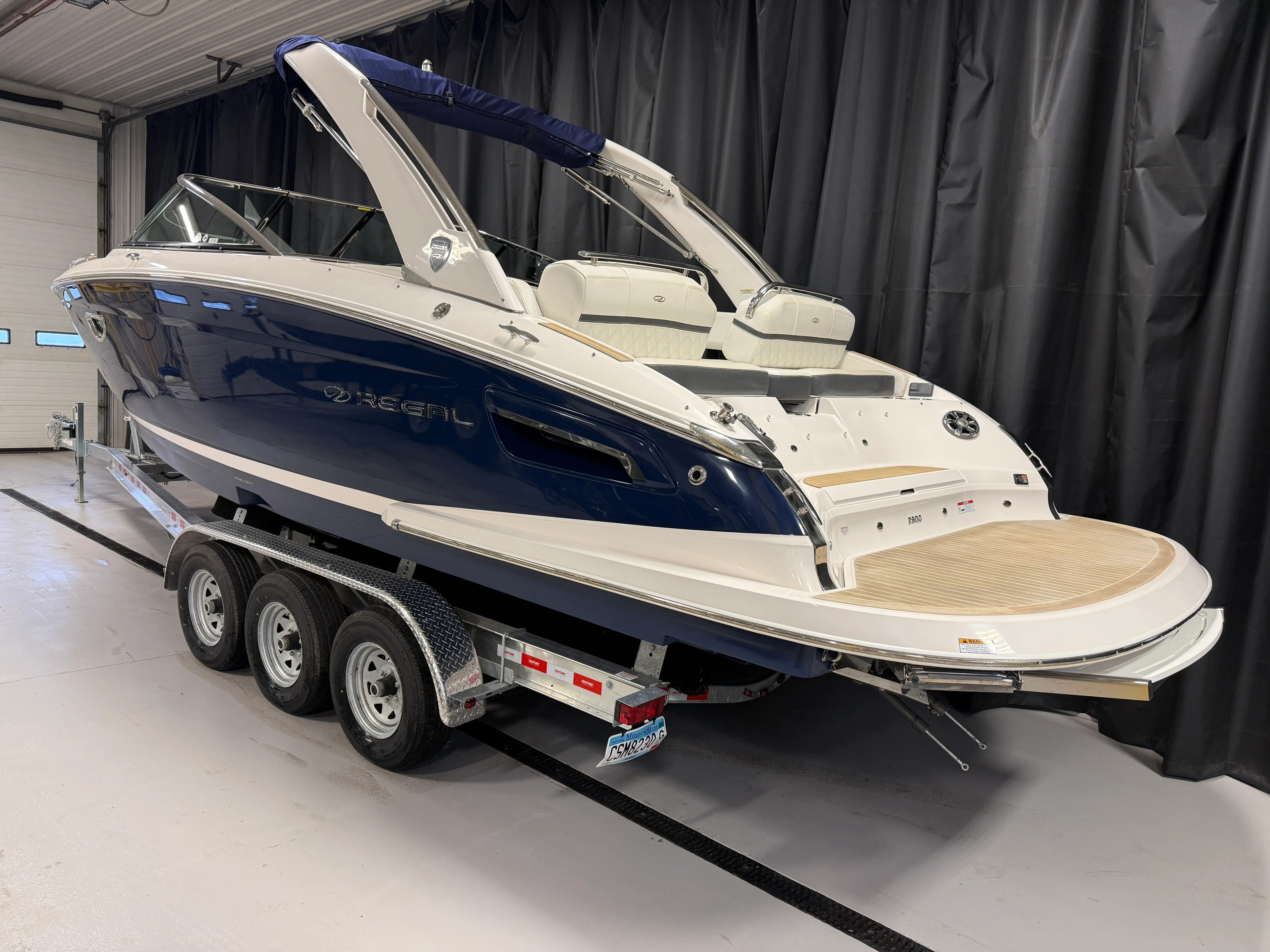 2018 Regal 2800 Image Thumbnail #4