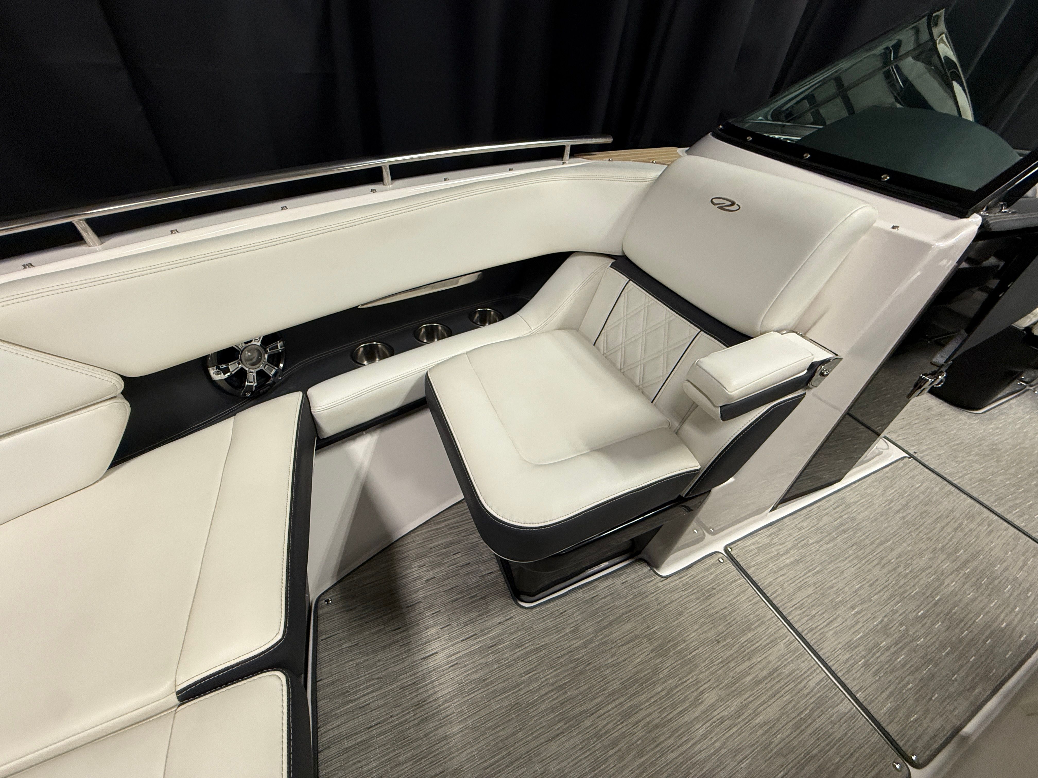 2018 Regal 2800 Image Thumbnail #70