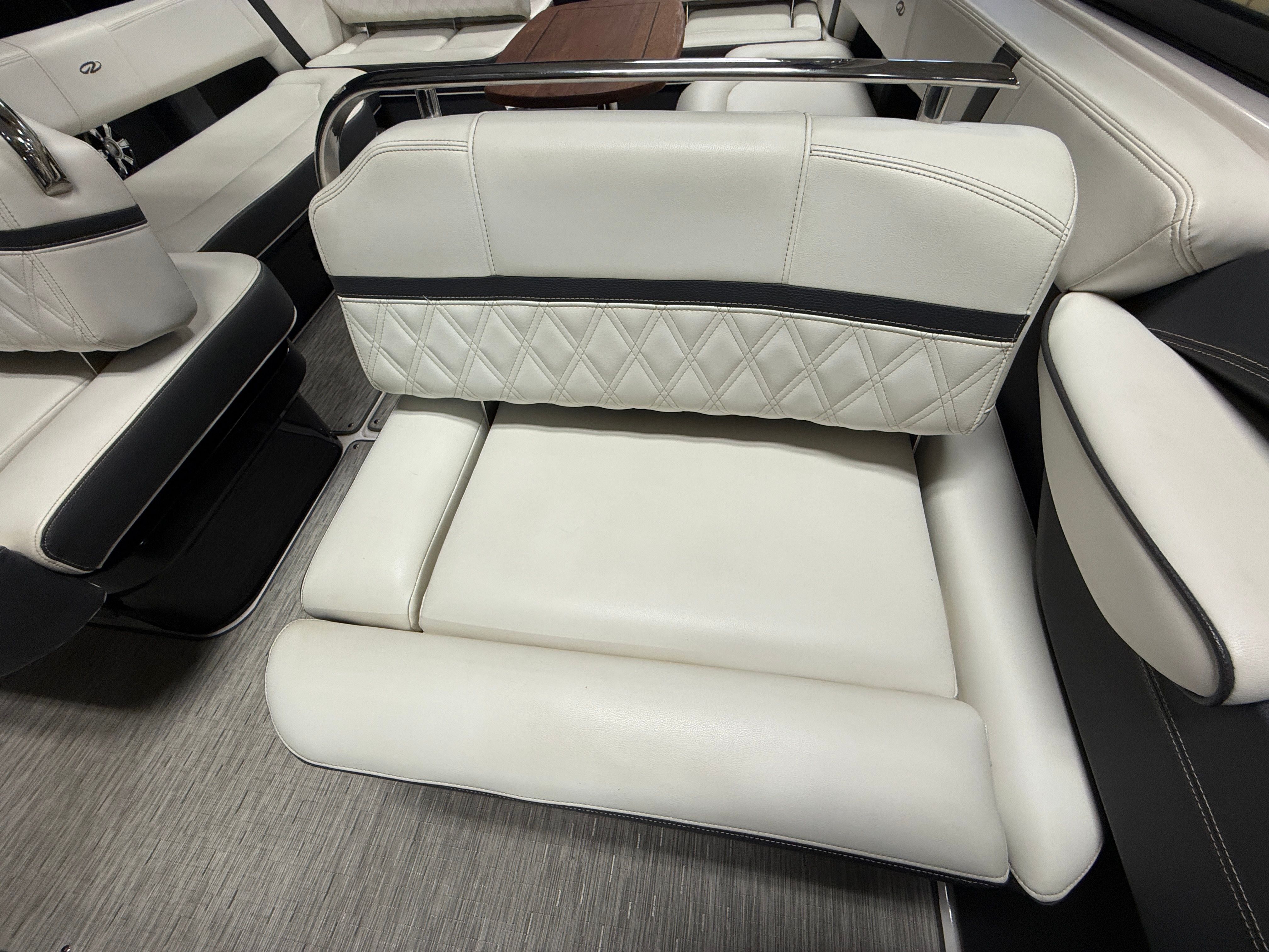 2018 Regal 2800 Image Thumbnail #38