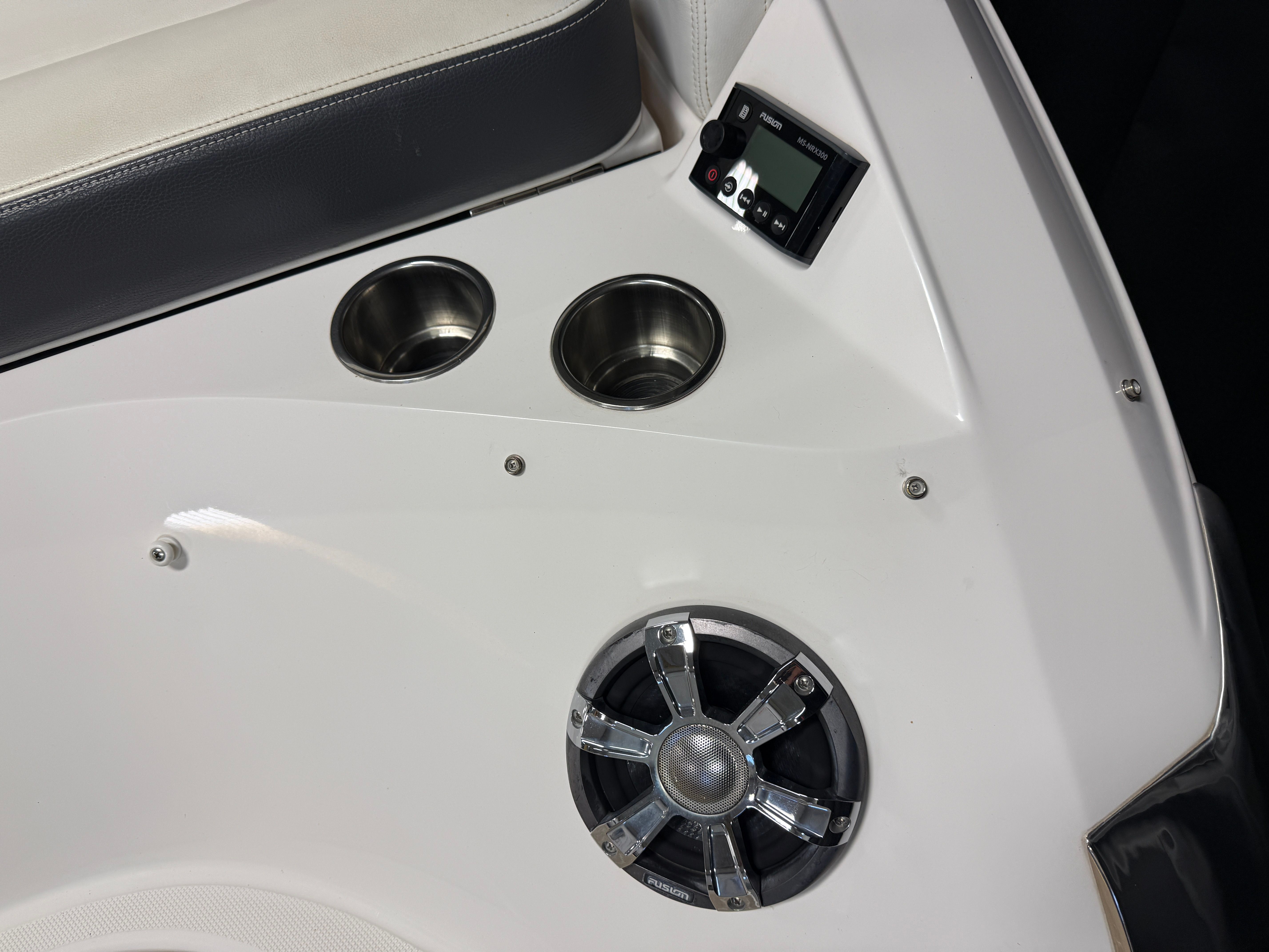 2018 Regal 2800 Image Thumbnail #13