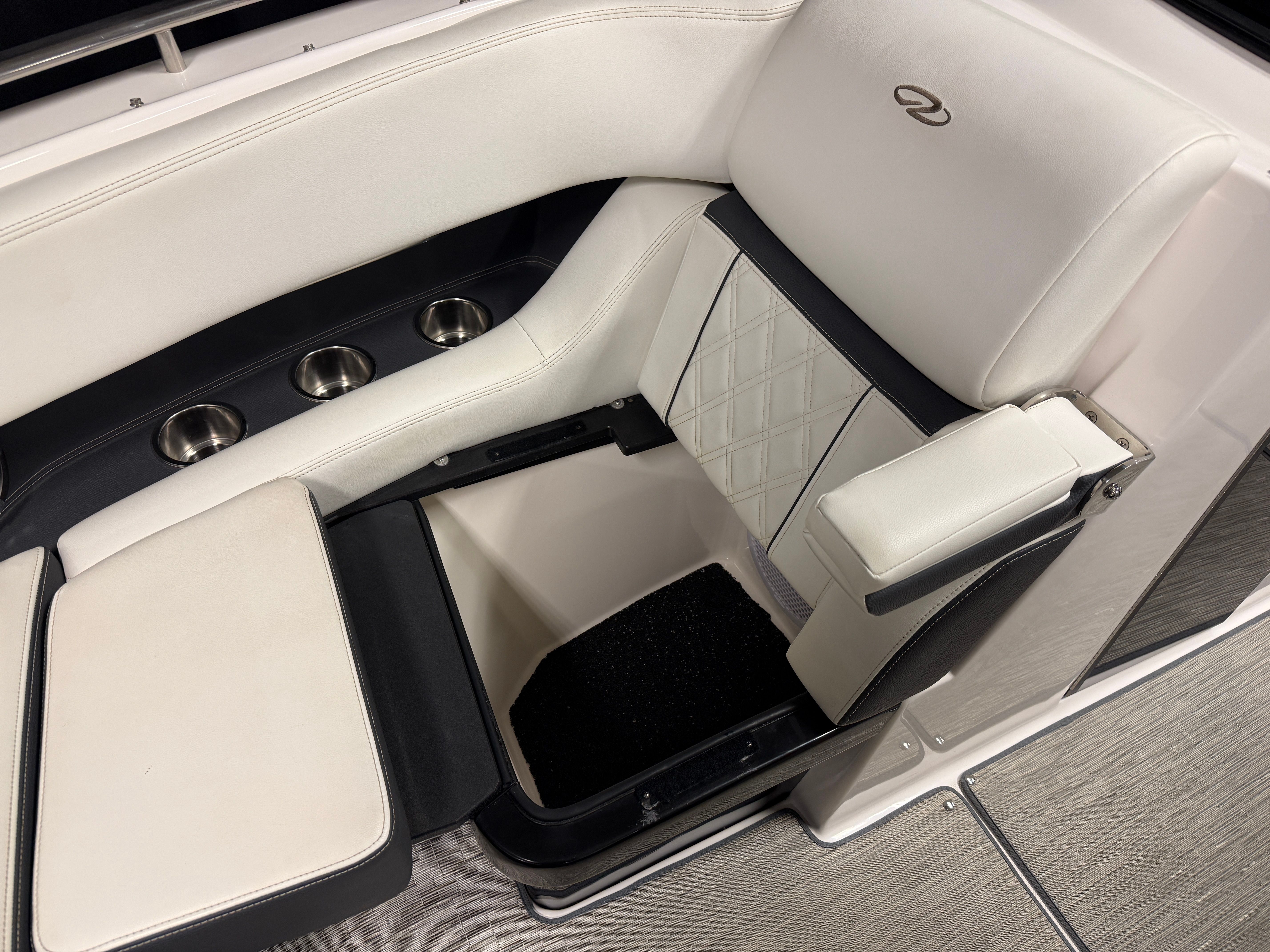 2018 Regal 2800 Image Thumbnail #68