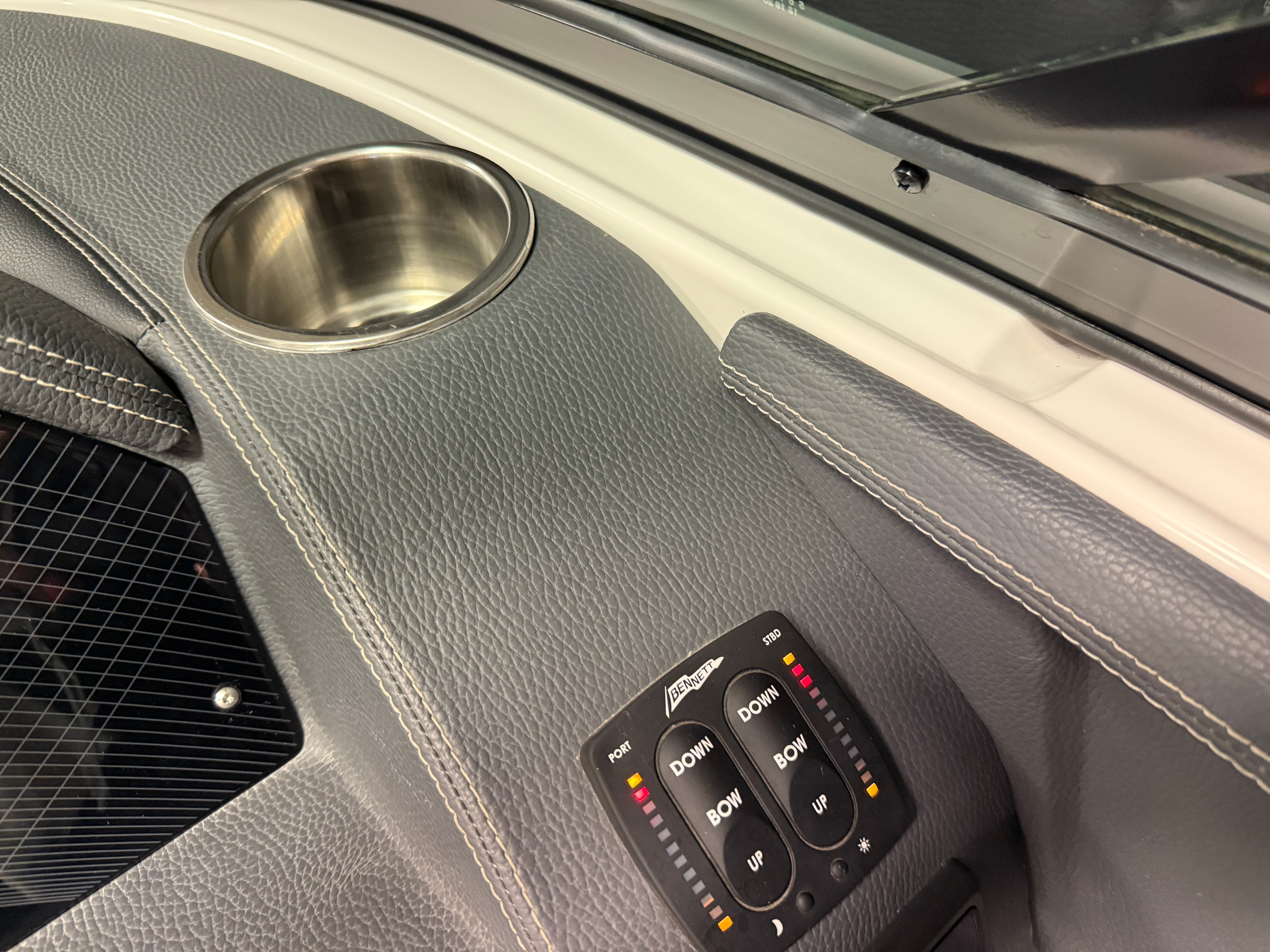 2018 Regal 2800 Image Thumbnail #62