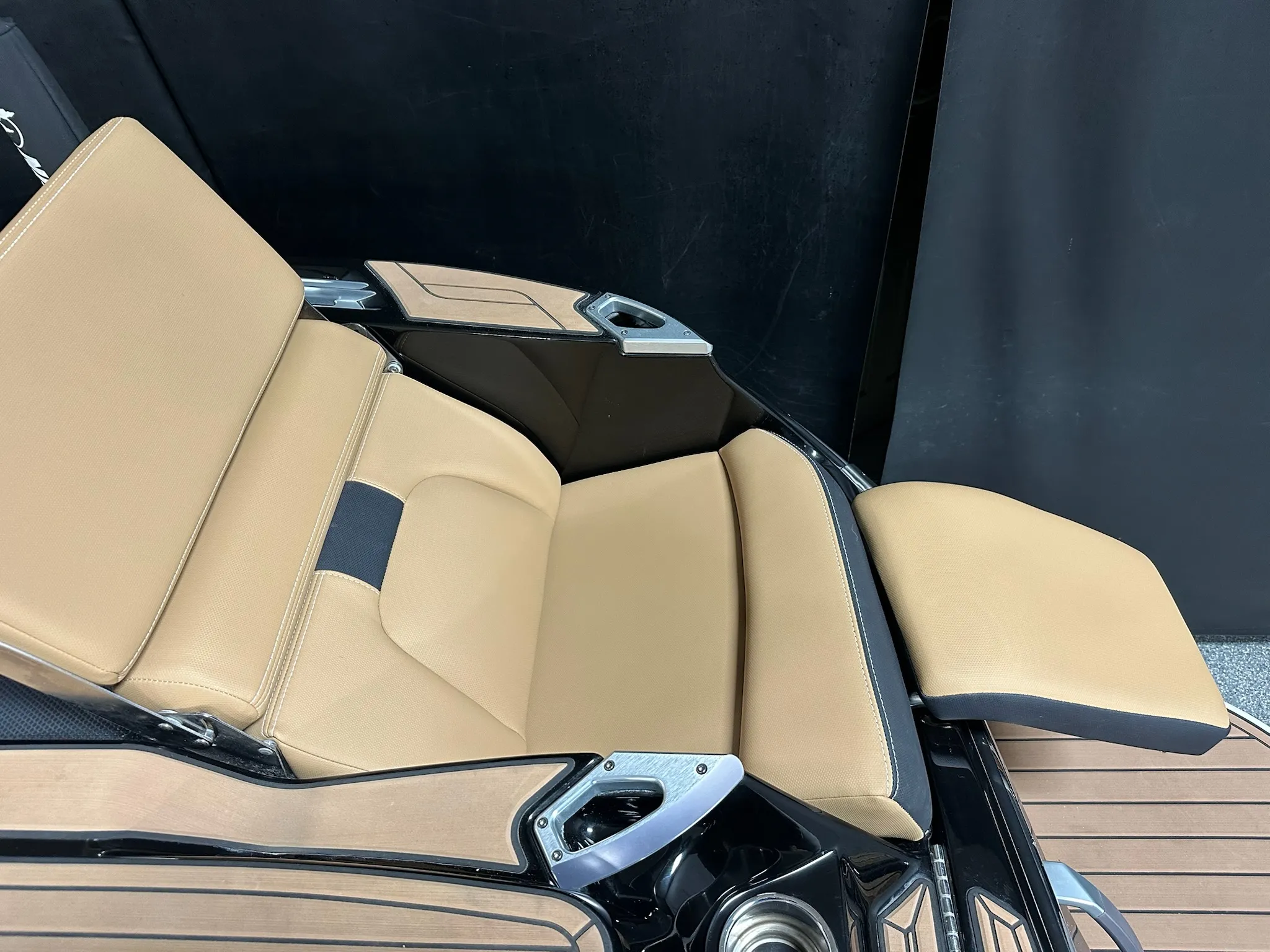 2021 Mastercraft X24 Image Thumbnail #13