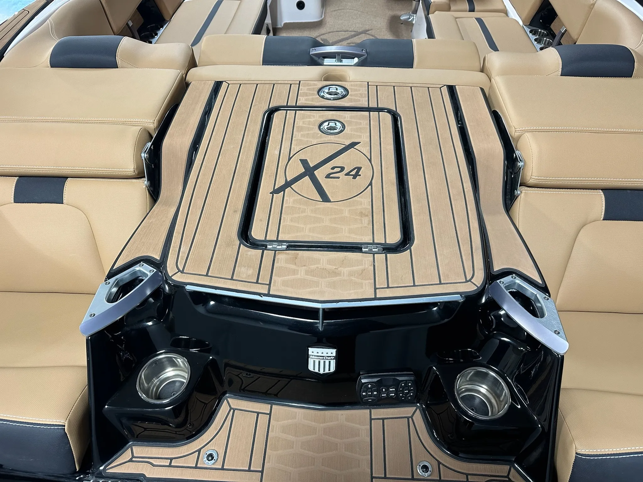 2021 Mastercraft X24 Image Thumbnail #11