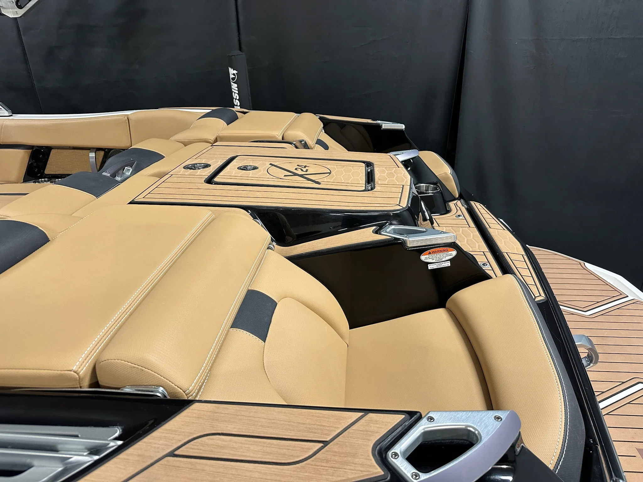 2021 Mastercraft X24 Image Thumbnail #7