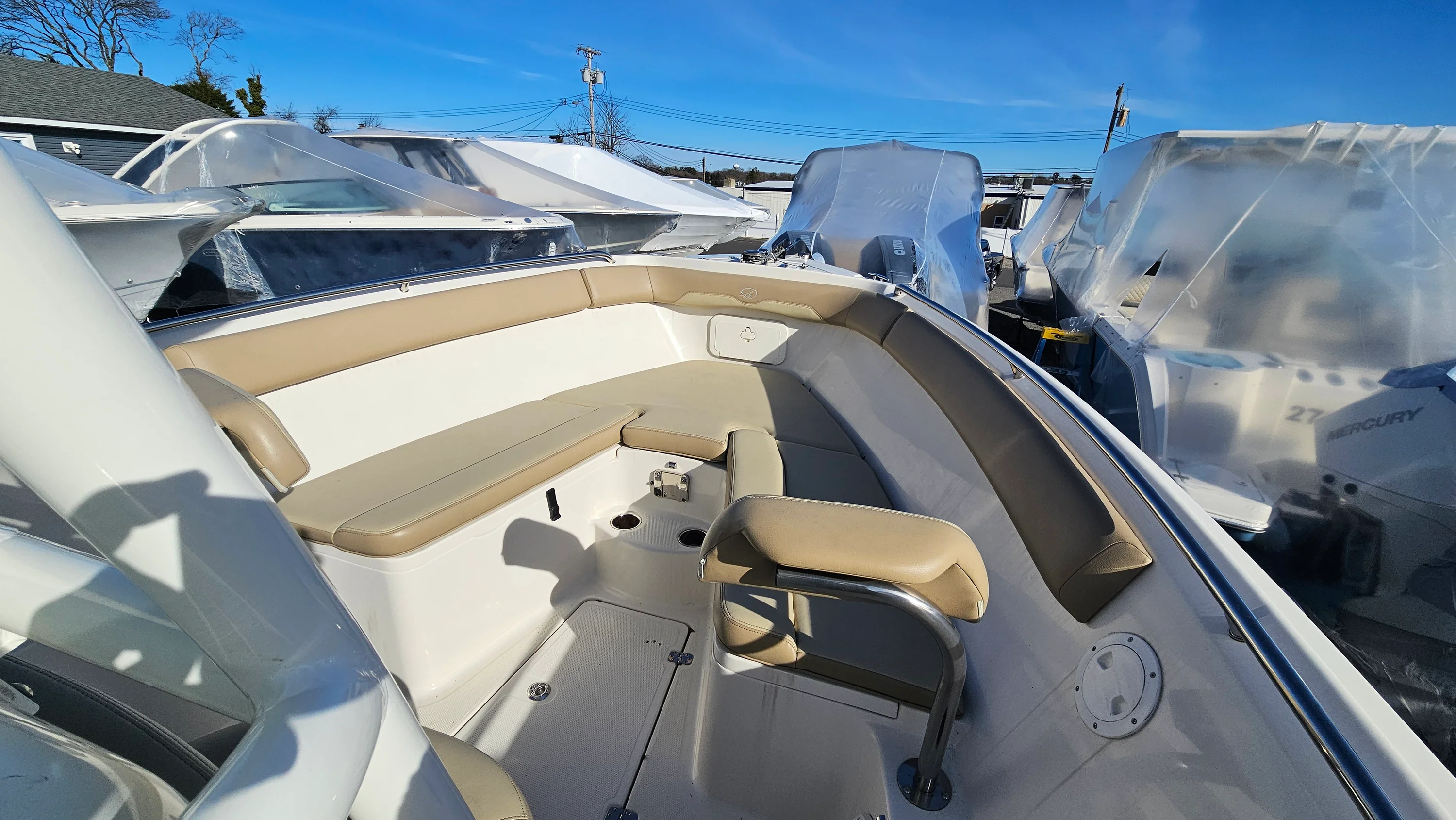 2021 Sailfish 242 CC Image Thumbnail #17