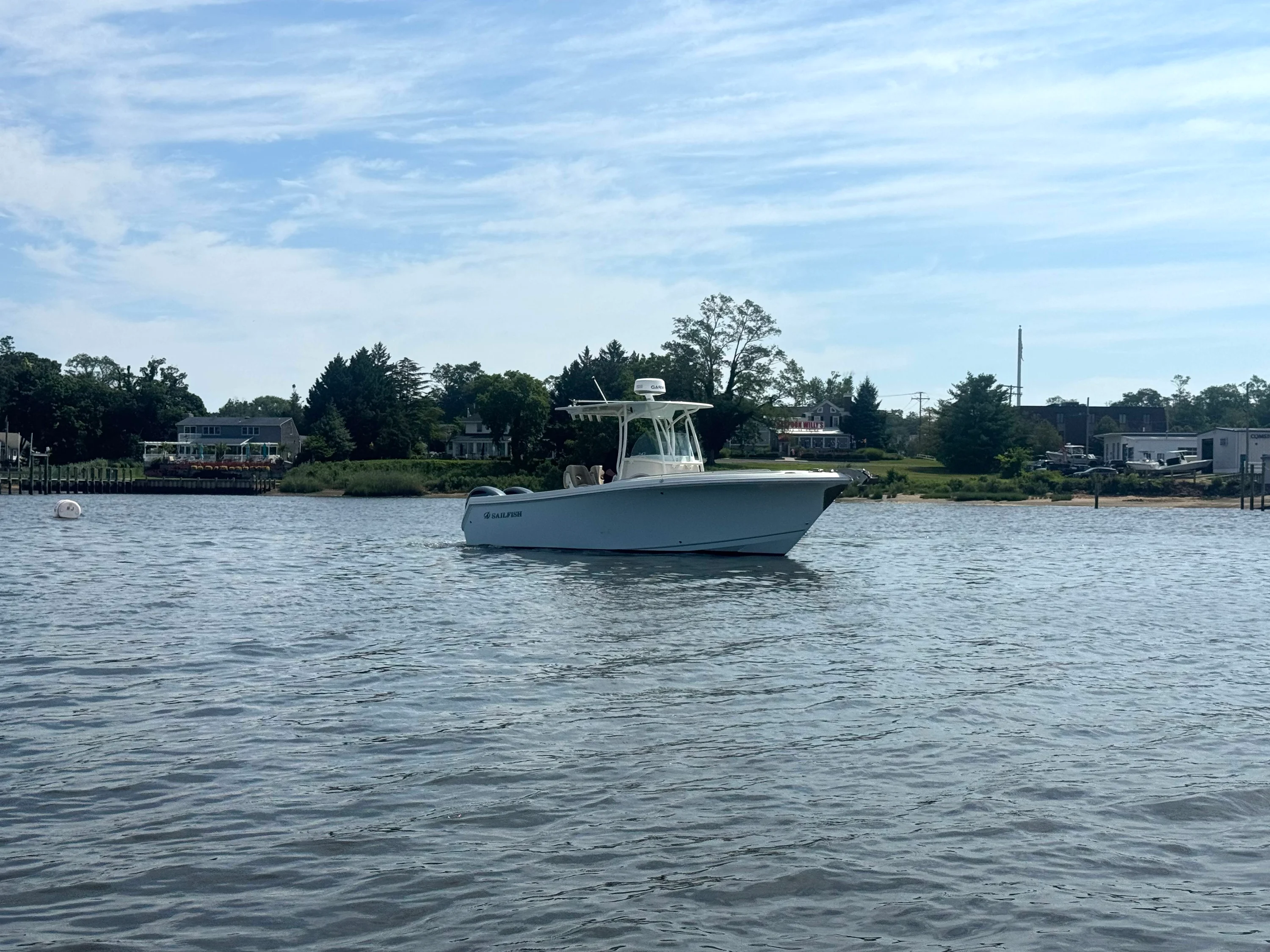 2021 Sailfish 242 CC Image Thumbnail #6