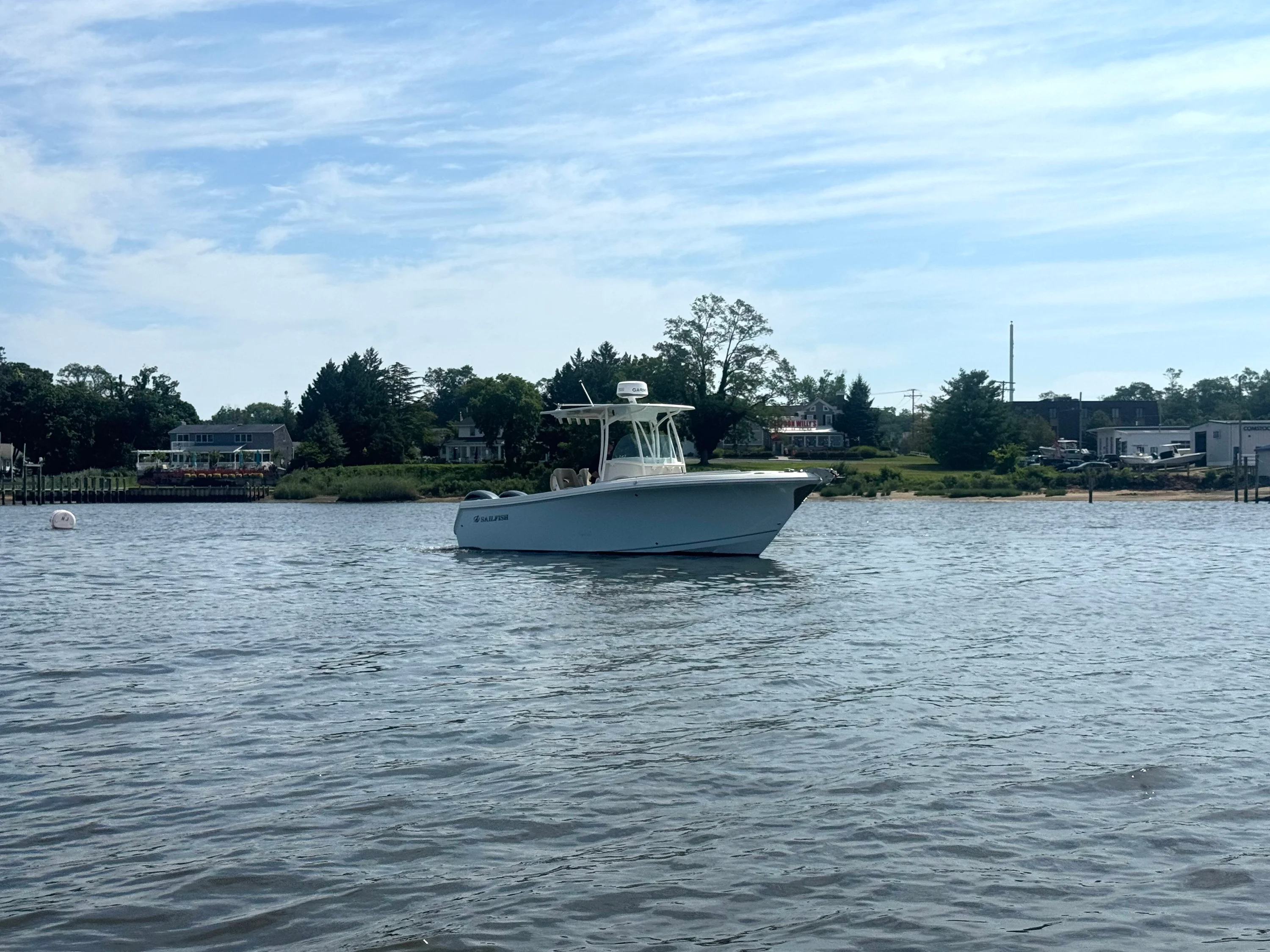 2021 Sailfish 242 CC Image Thumbnail #5