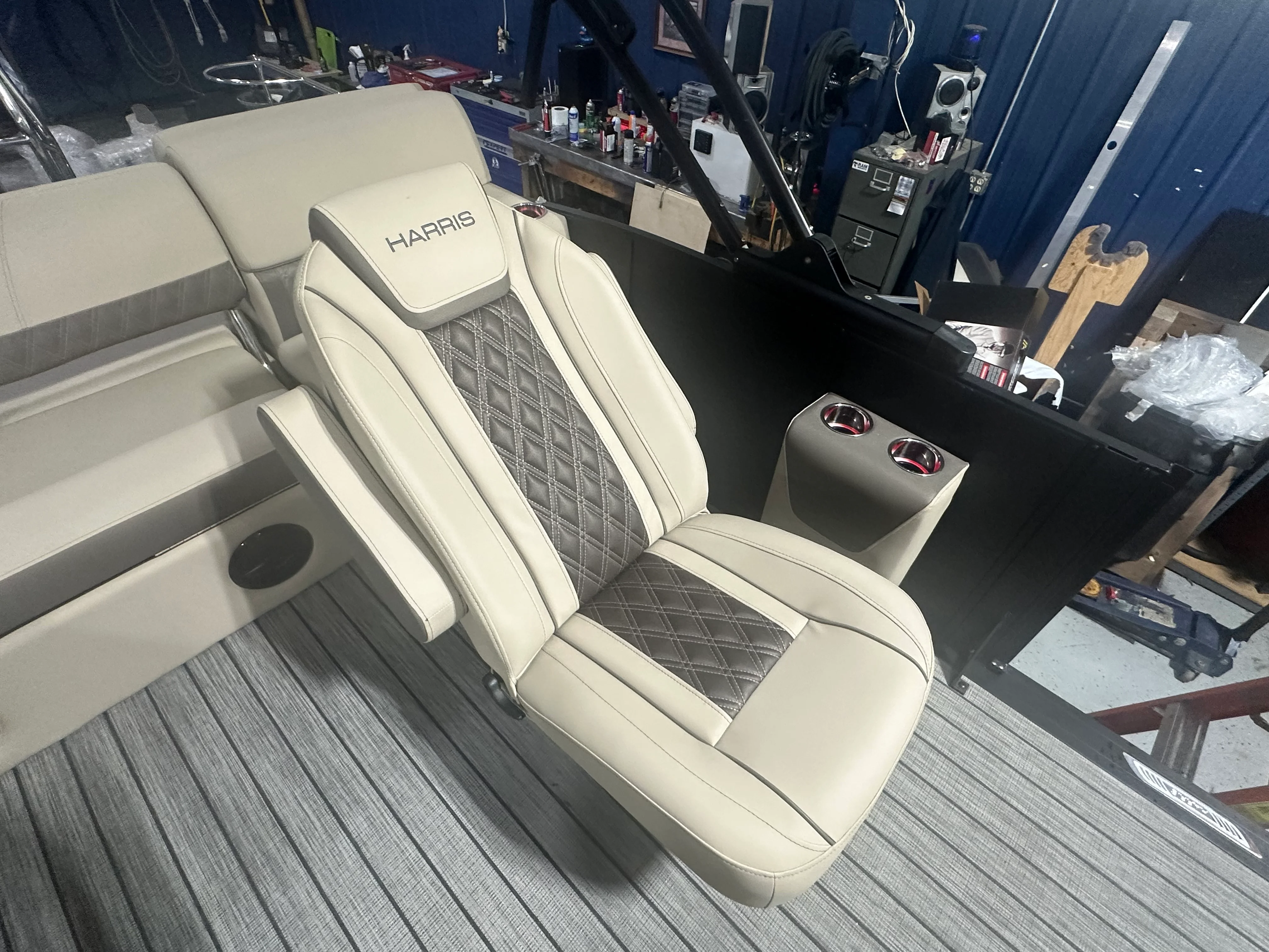 2026 Harris Cruiser 250 Image Thumbnail #28