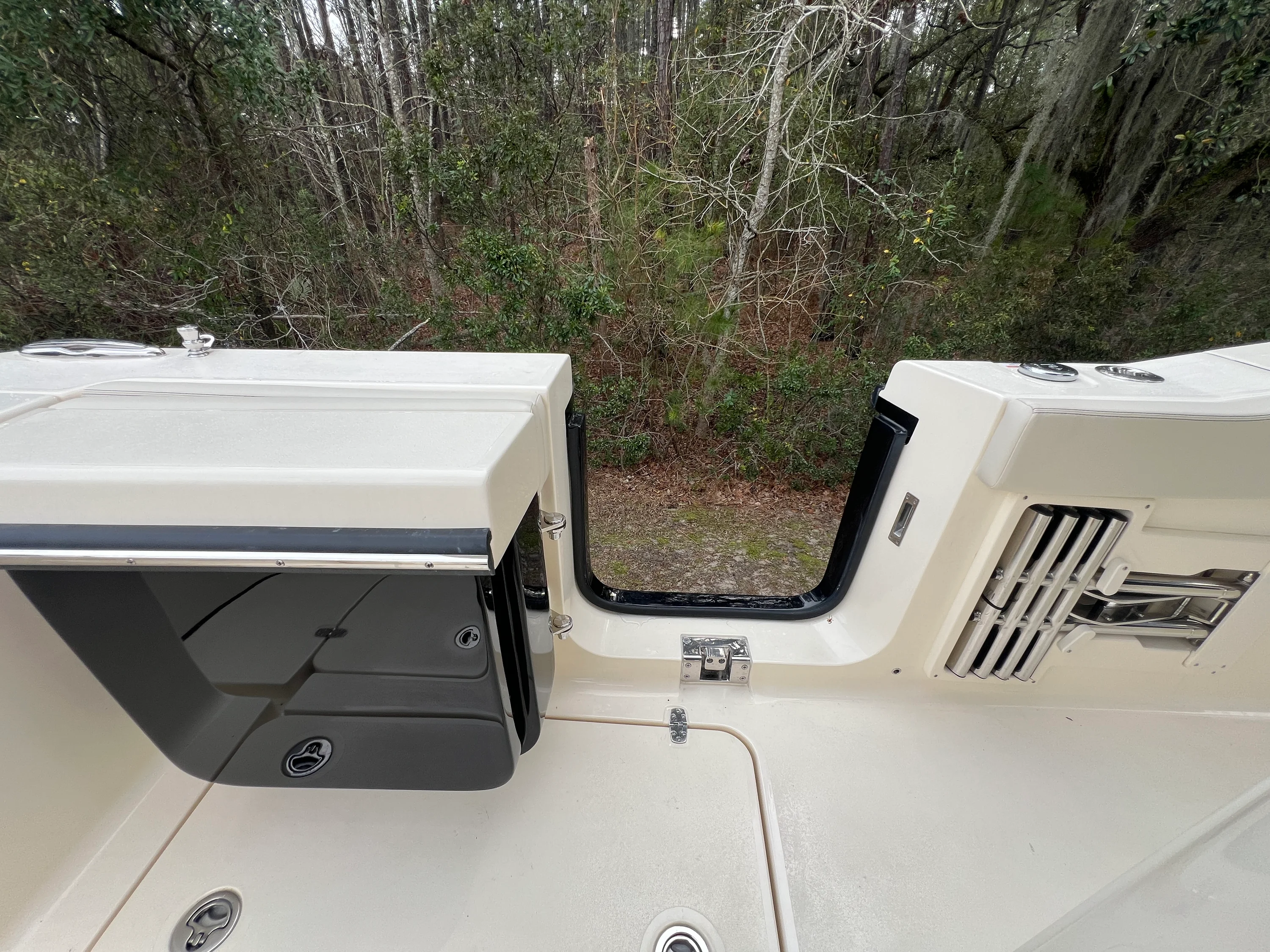 2026 Scout 330 LXF Image Thumbnail #12