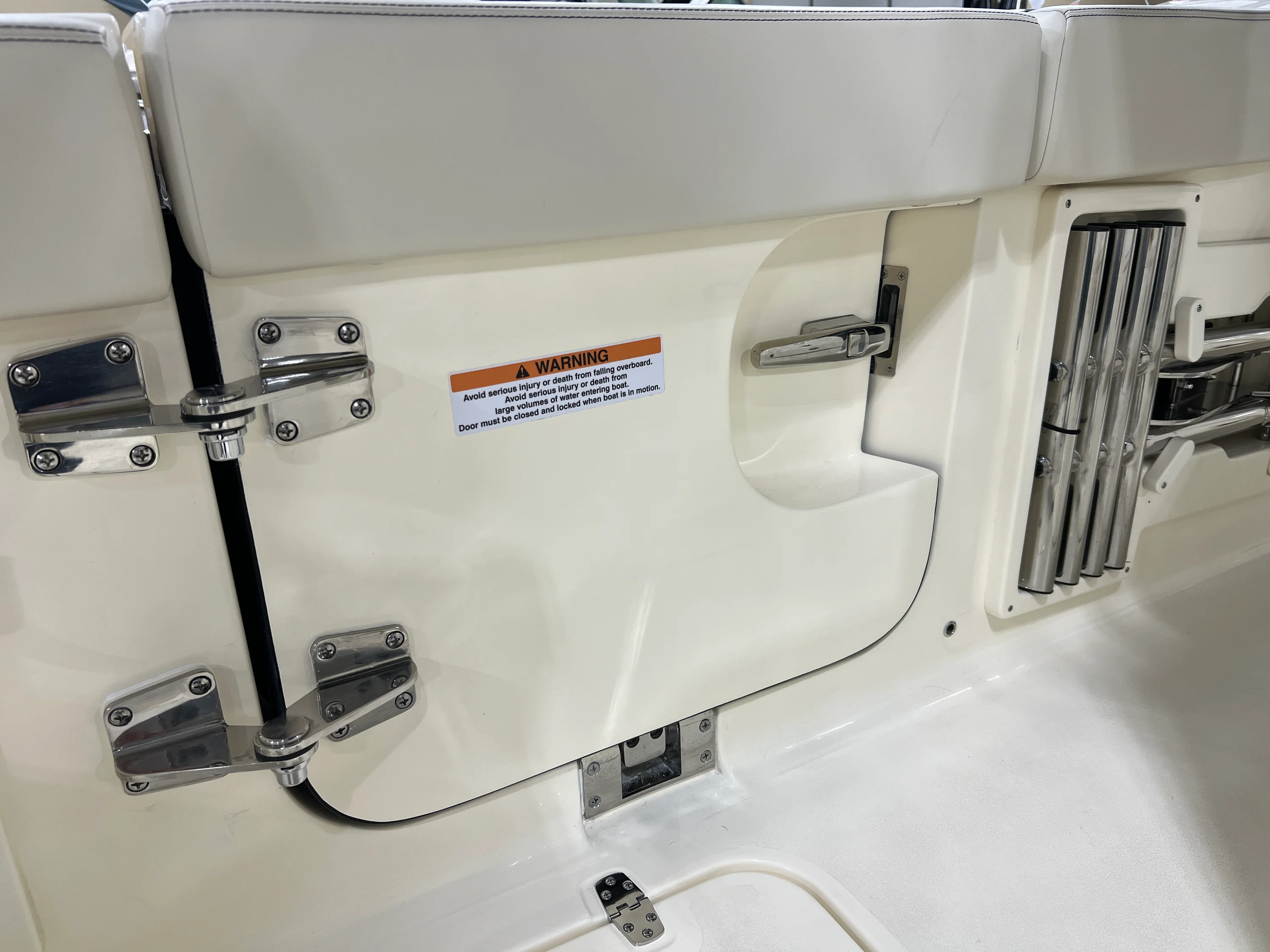 2026 Scout 330 LXF Image Thumbnail #11