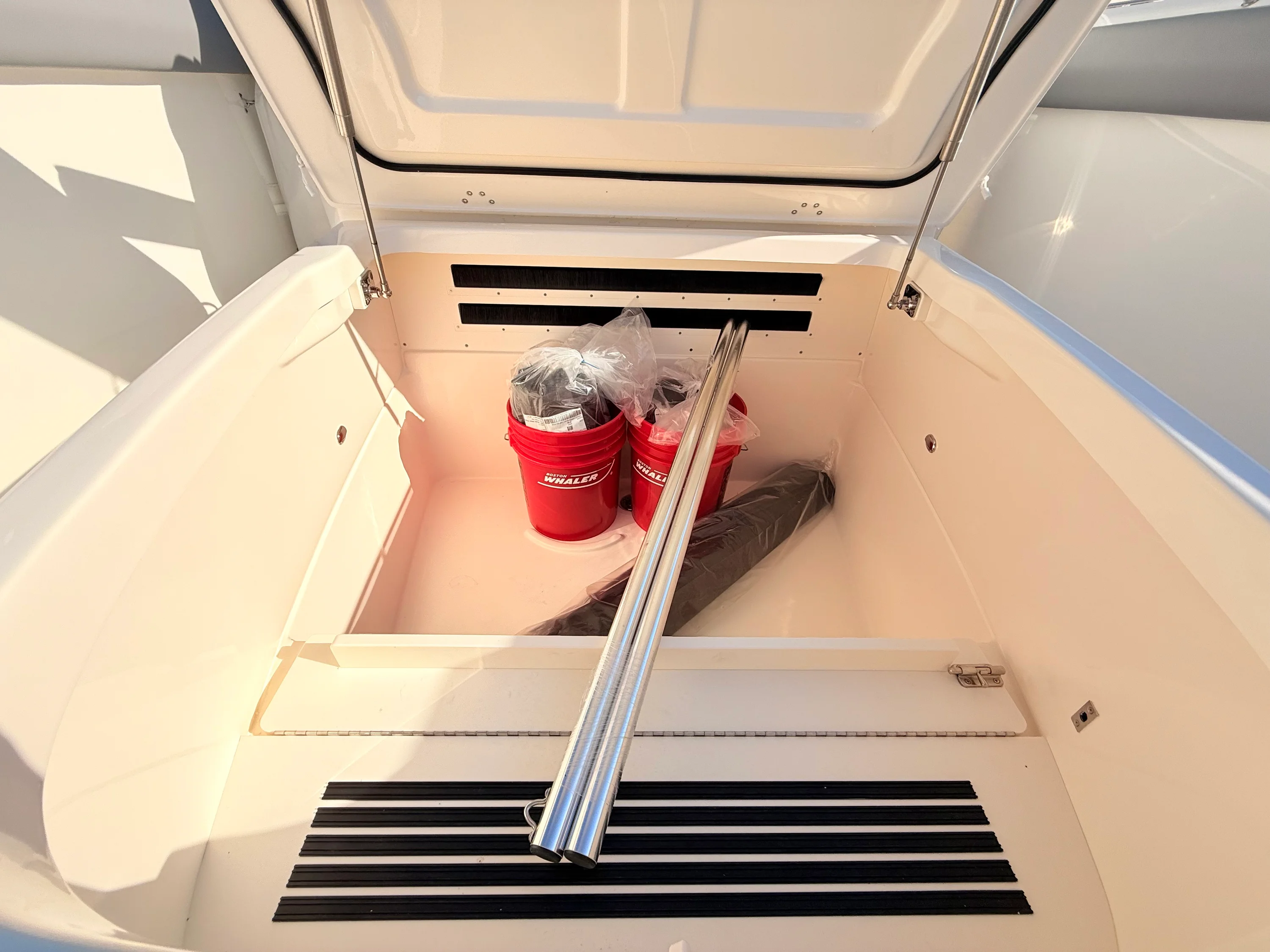 2026 Boston Whaler 330 Outrage Image Thumbnail #26