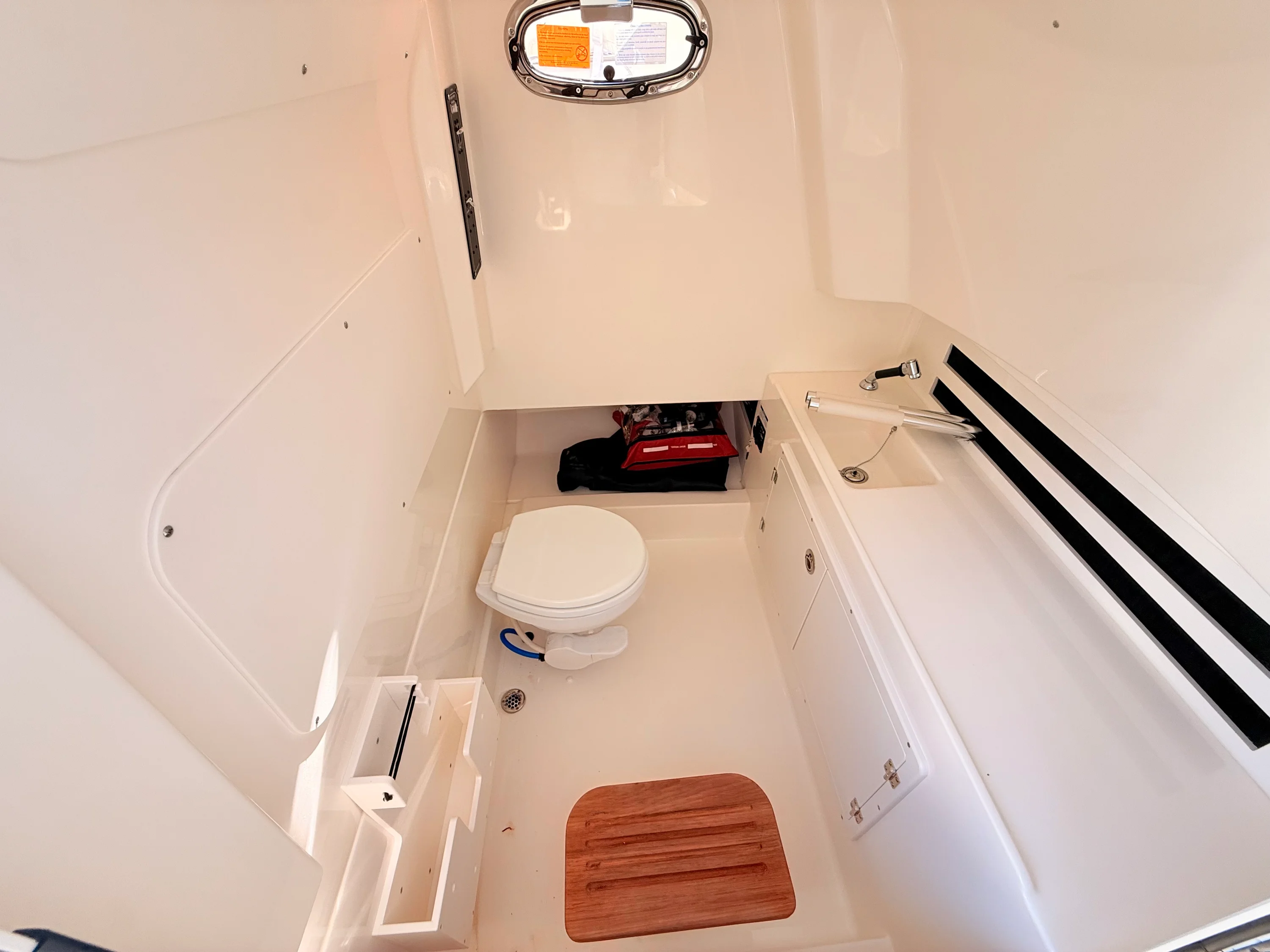 2026 Boston Whaler 330 Outrage Image Thumbnail #41