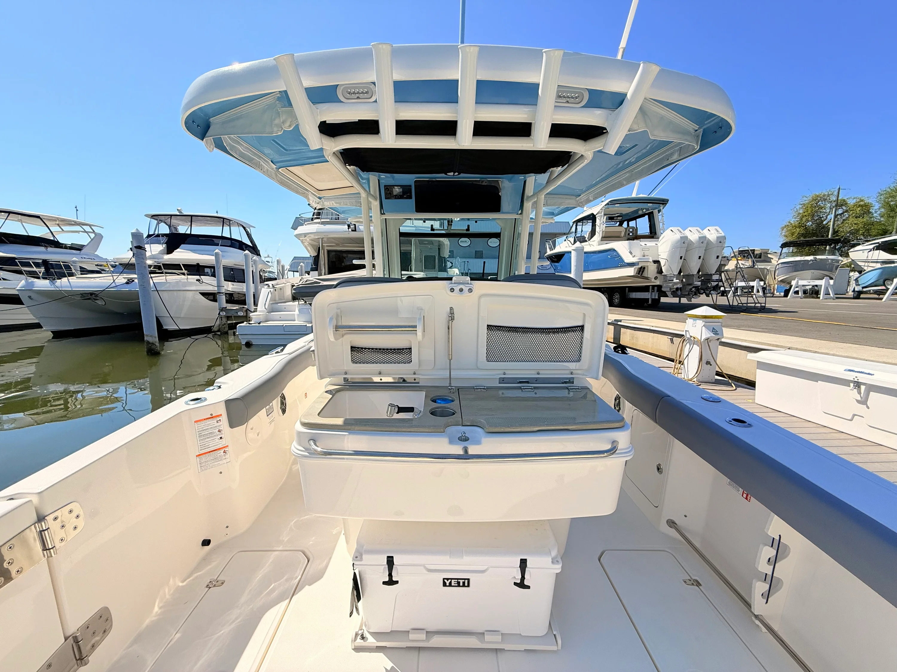 2026 Boston Whaler 330 Outrage Image Thumbnail #46