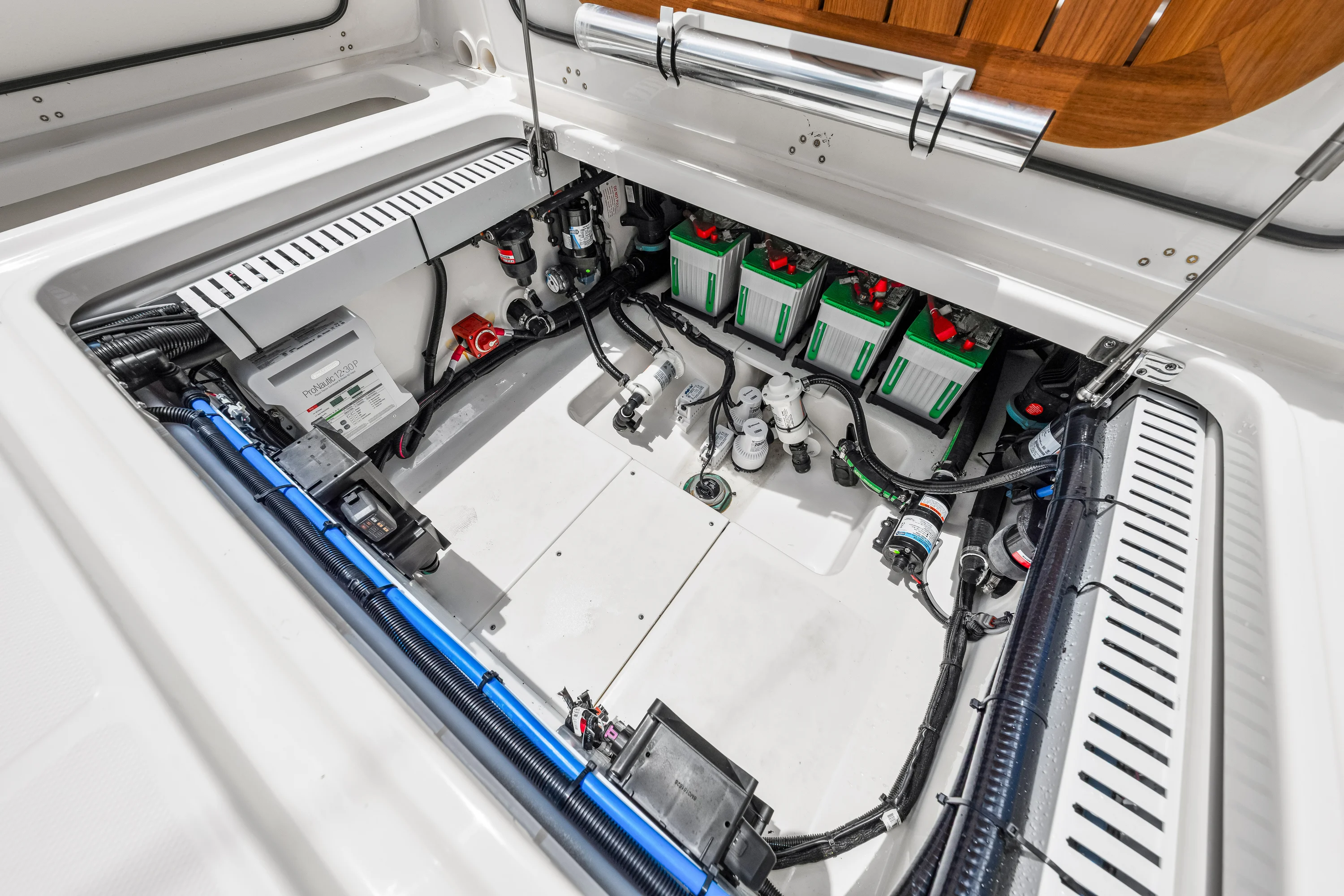 2026 Boston Whaler 330 Outrage Image Thumbnail #80