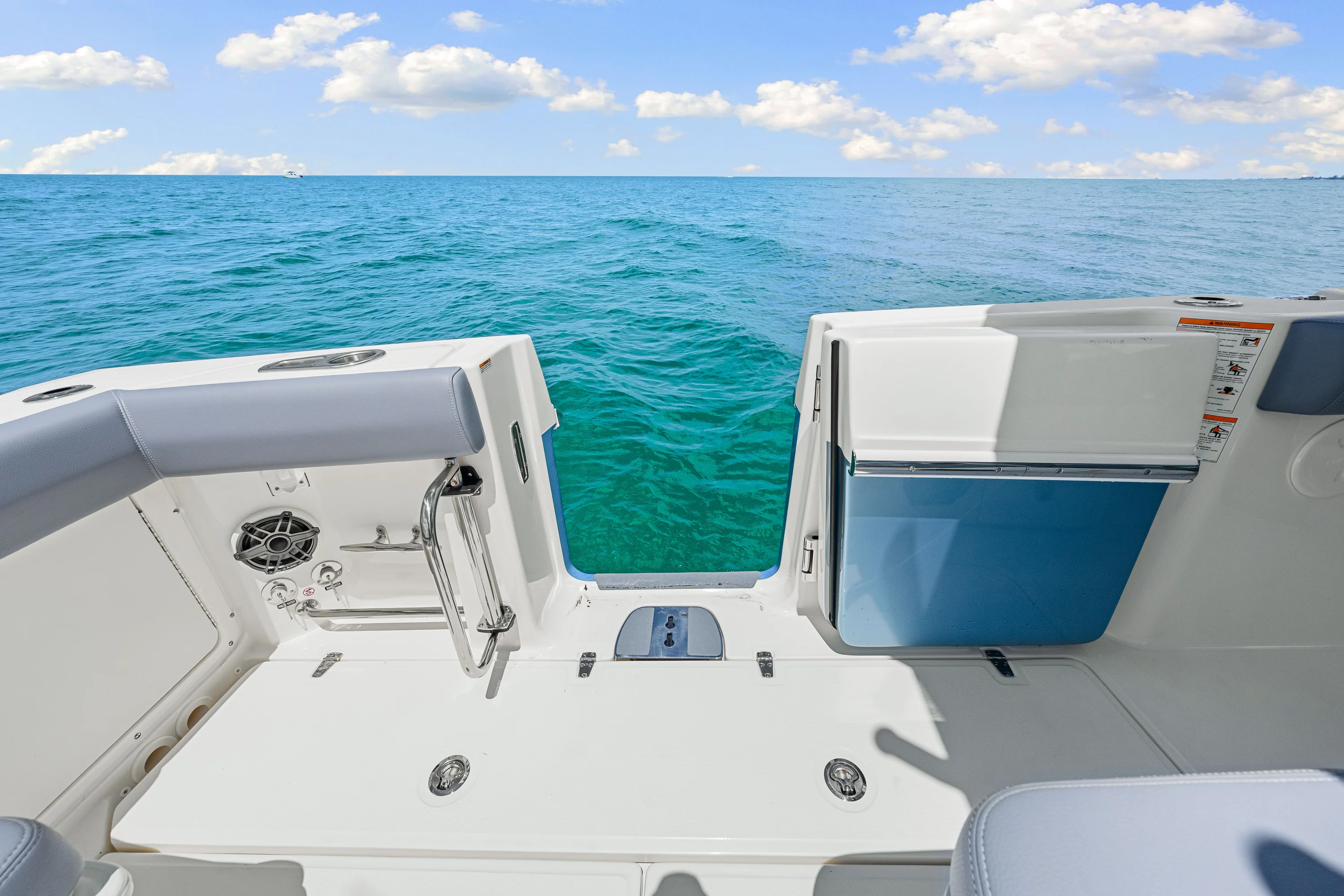 2026 Boston Whaler 330 Outrage Image Thumbnail #38