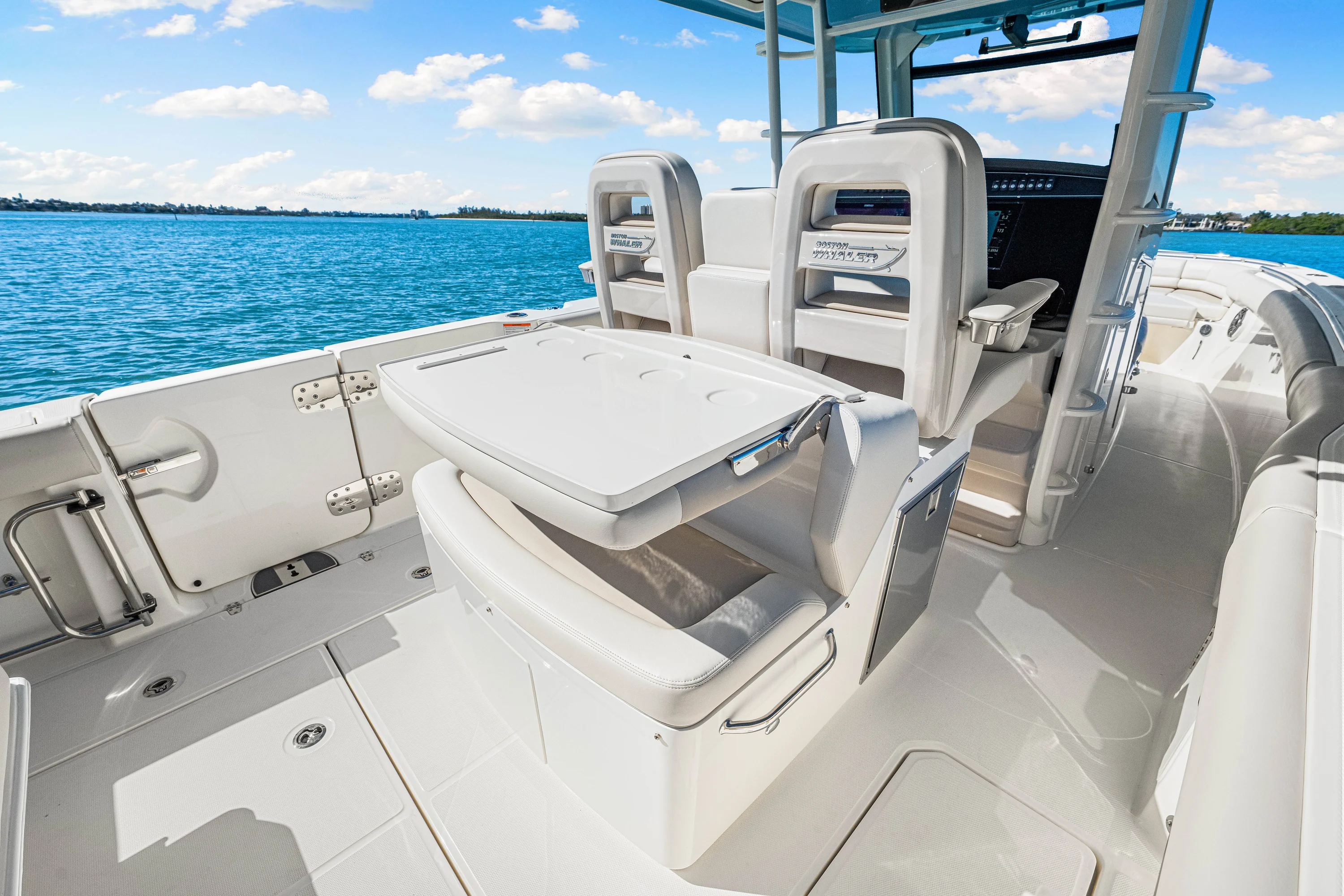 2026 Boston Whaler 330 Outrage Image Thumbnail #11