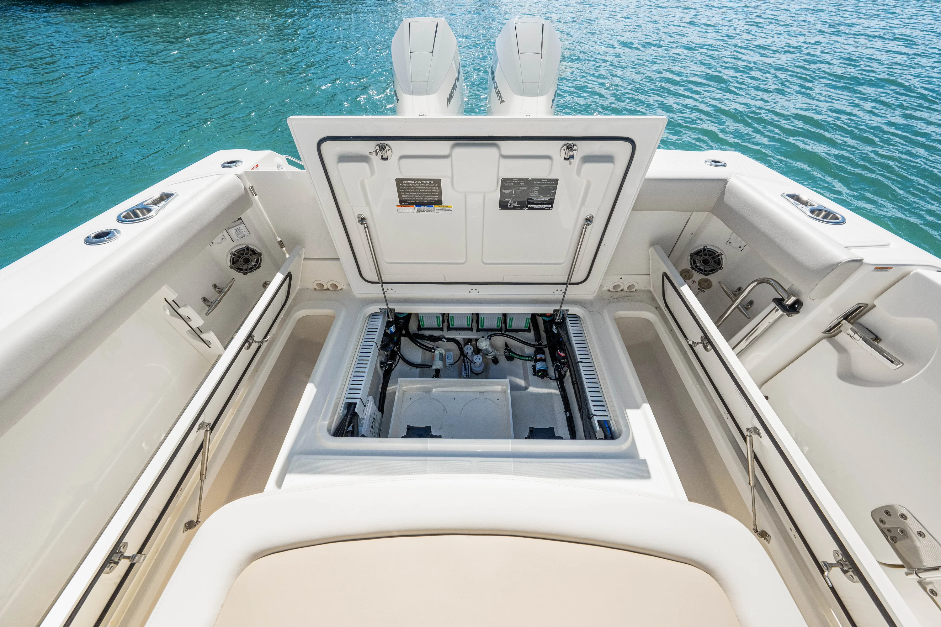 2026 Boston Whaler 330 Outrage Image Thumbnail #15