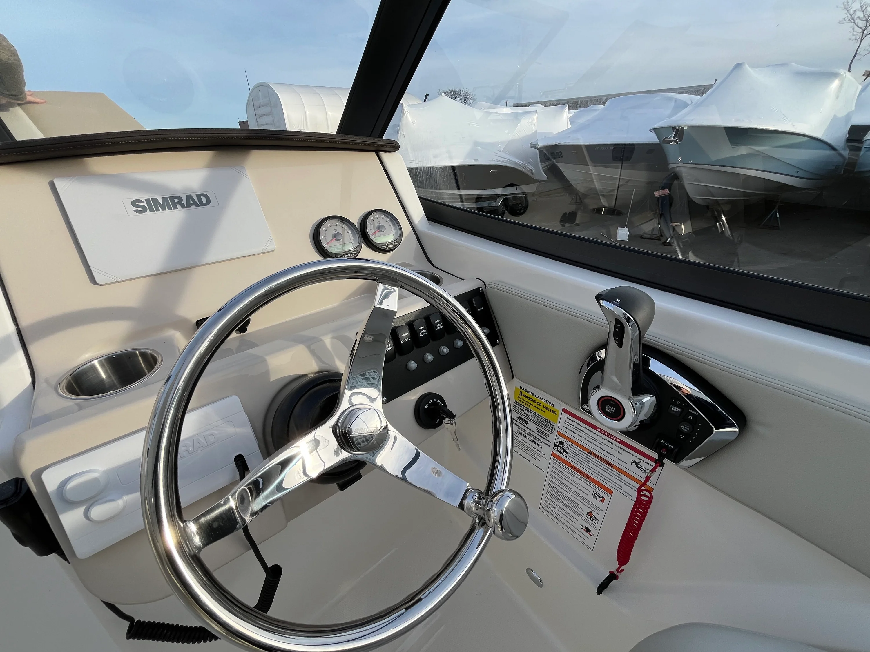 2026 Boston Whaler 210 Vantage Image Thumbnail #14