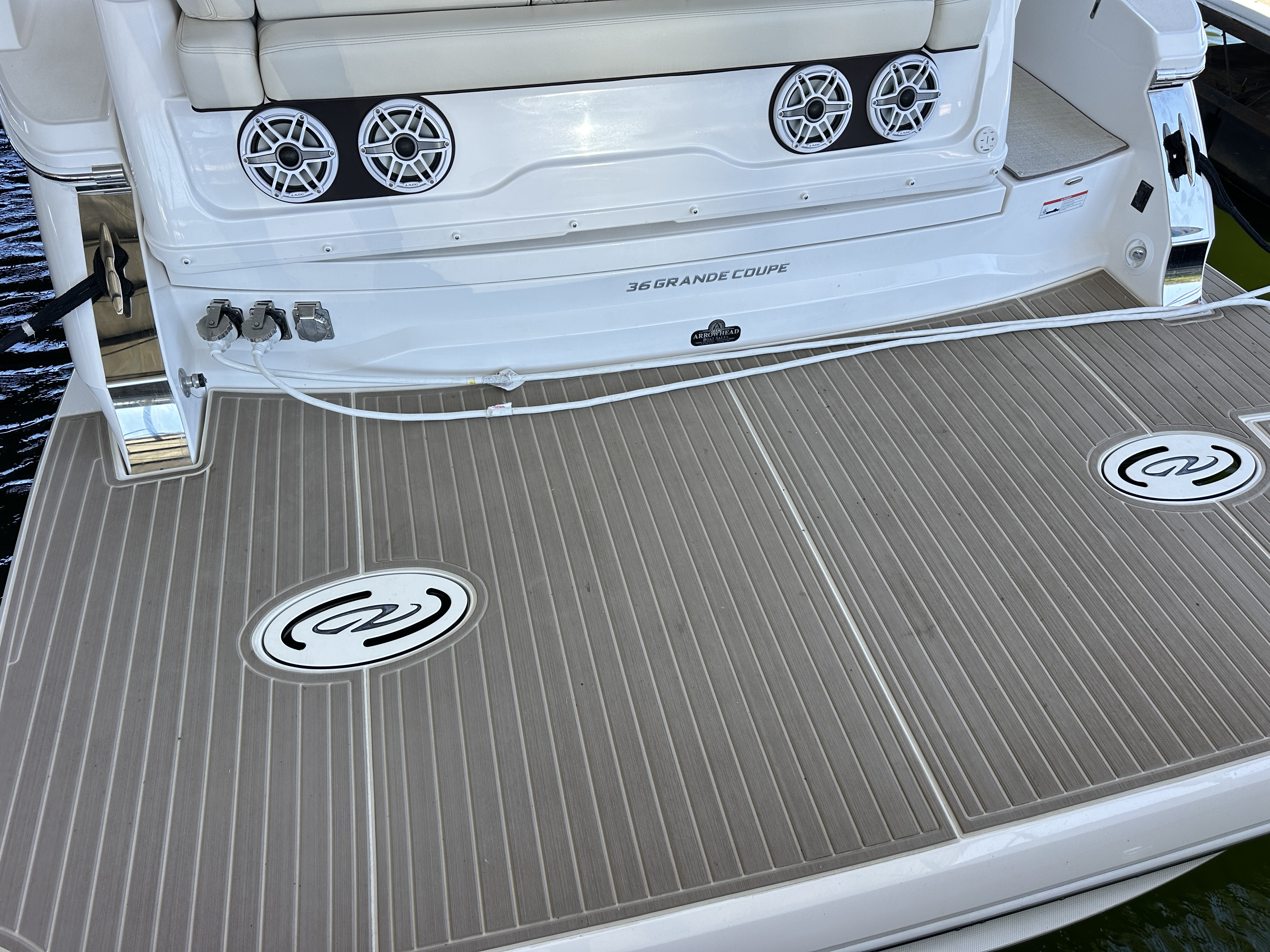 2022 Regal 36 GRAND COUPE Image Thumbnail #6