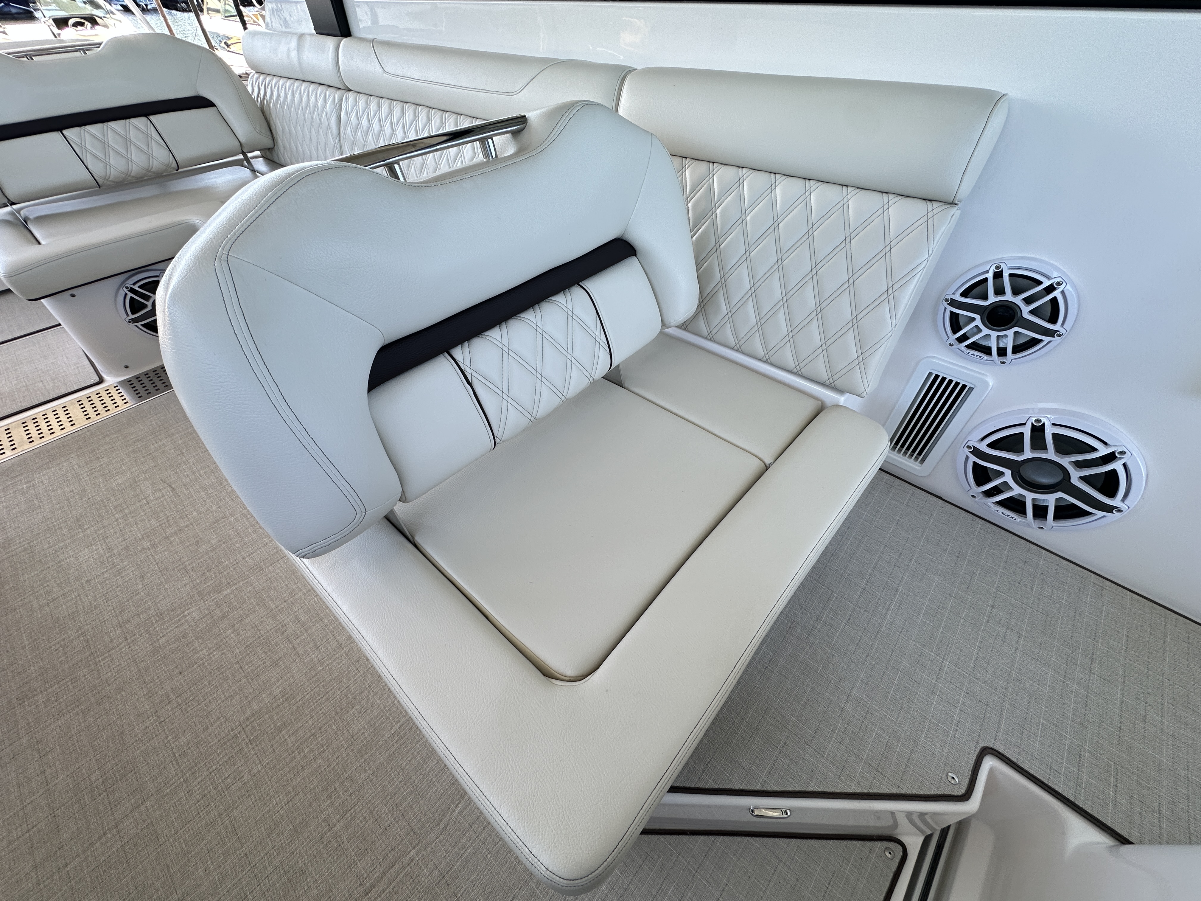 2022 Regal 36 GRAND COUPE Image Thumbnail #22