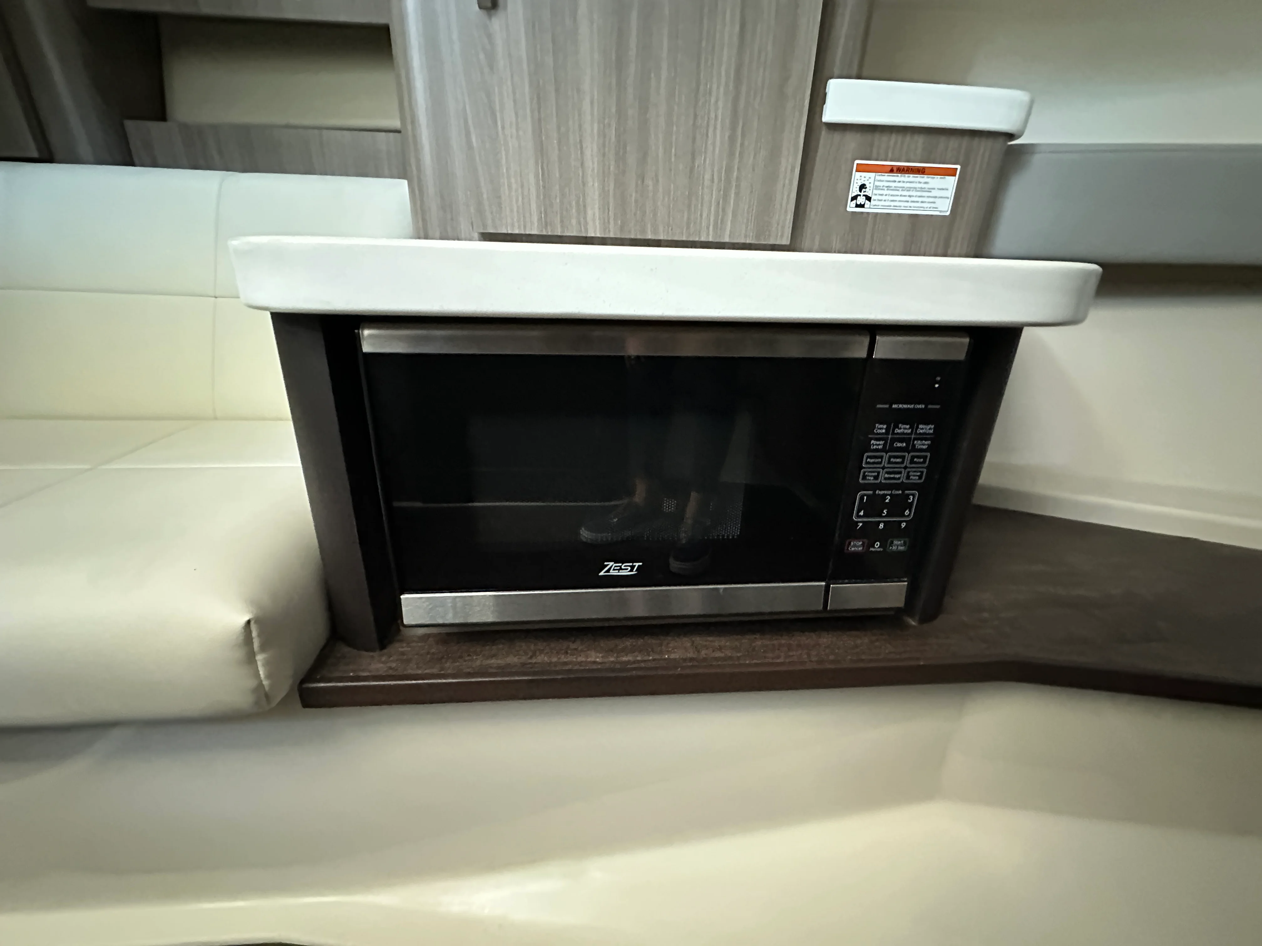 2022 Regal 36 Grande Coupe Image Thumbnail #31