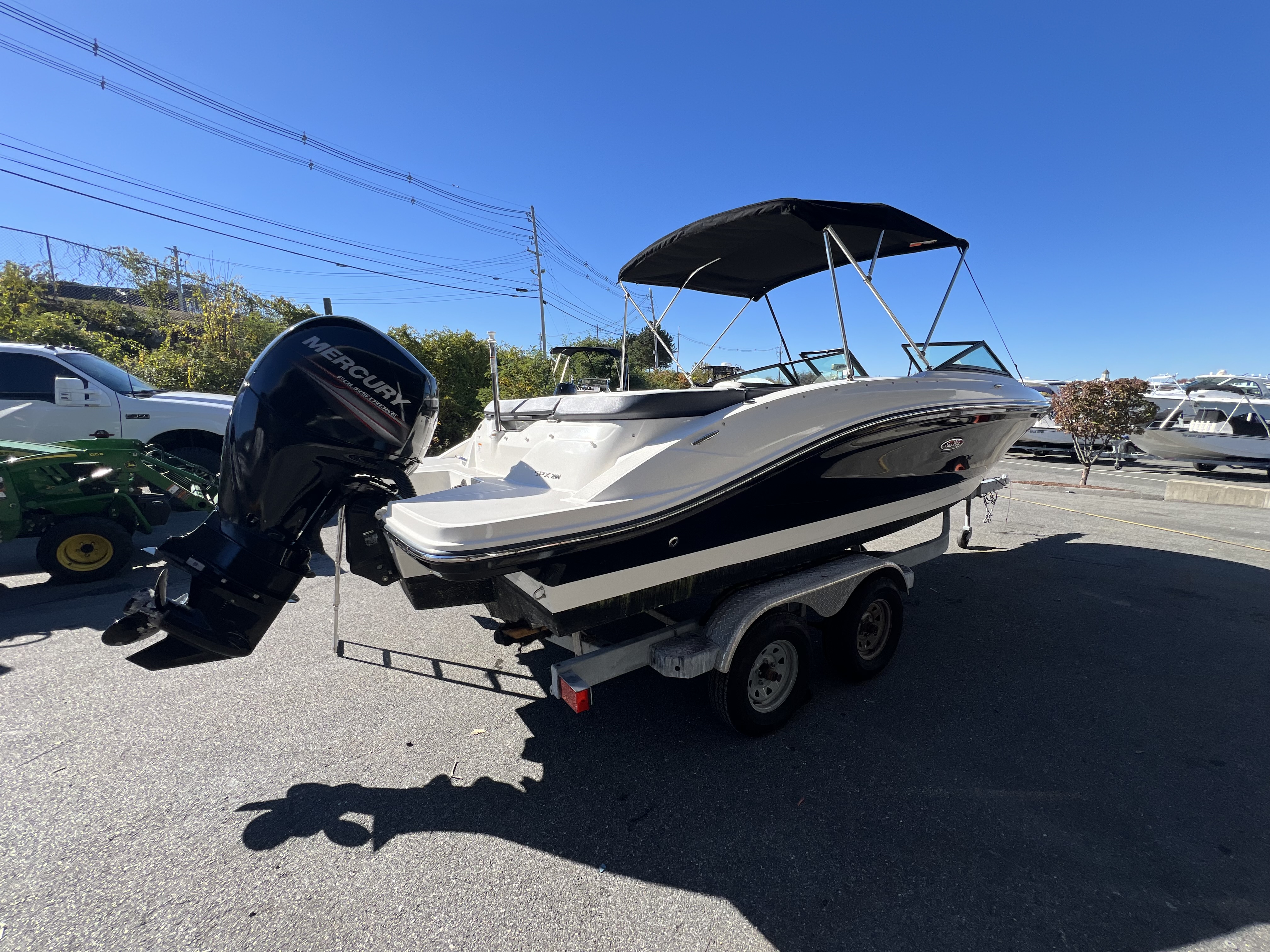 2018 Sea Ray SPX 210 OB Image Thumbnail #2