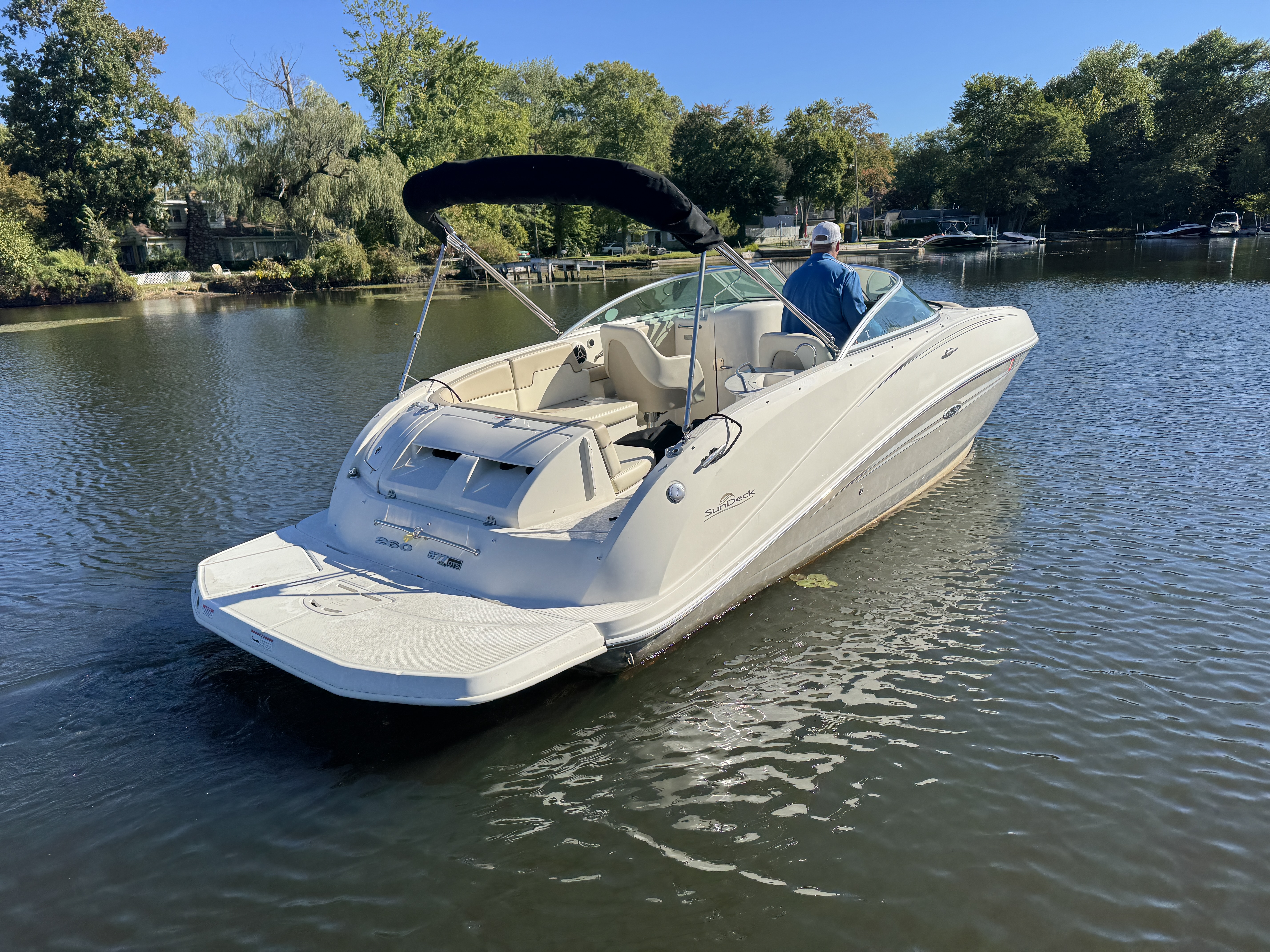 2009 Sea Ray 260 SUNDECK Image Thumbnail #3