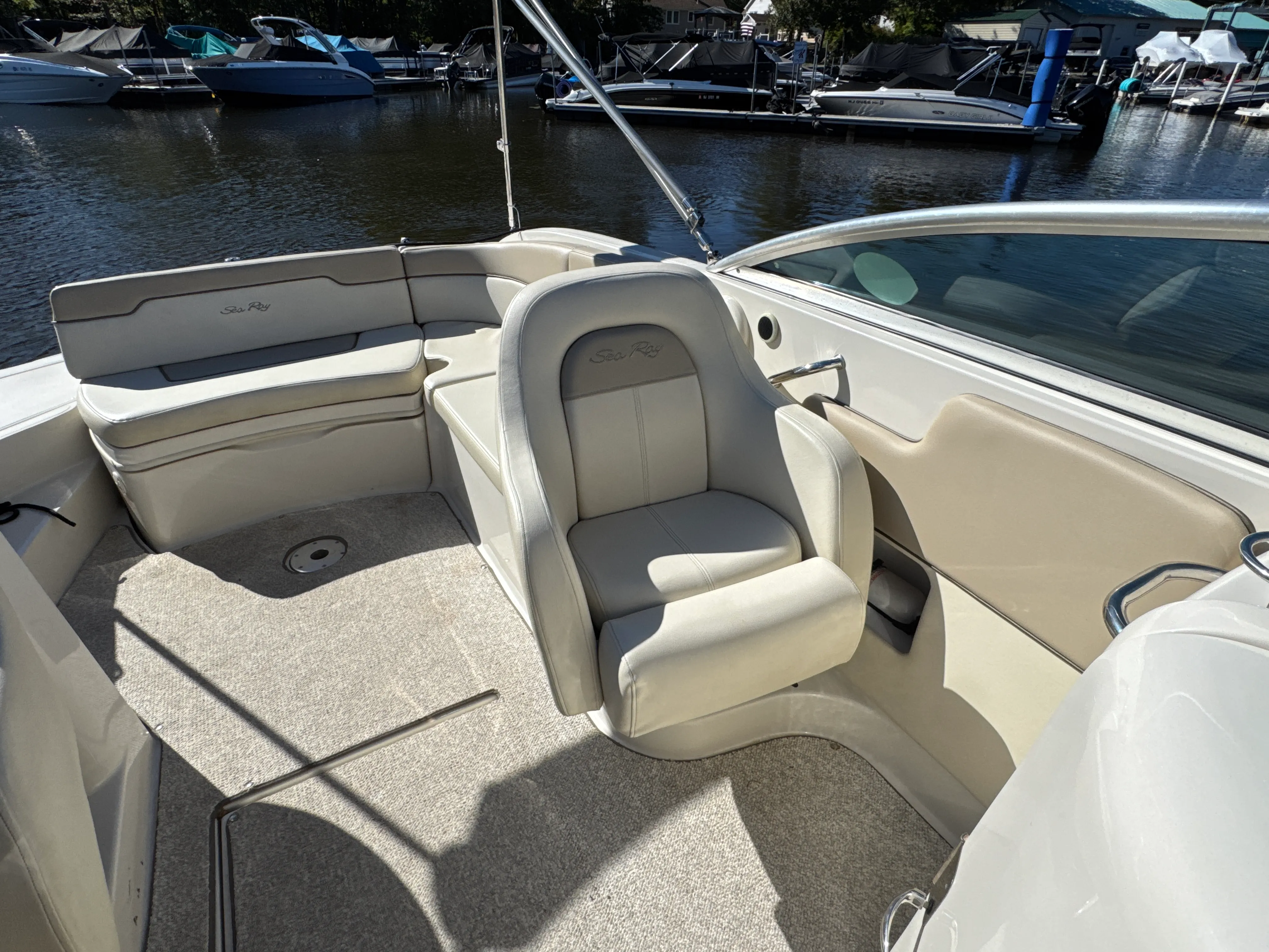 2009 Sea Ray 260 SUNDECK Image Thumbnail #12