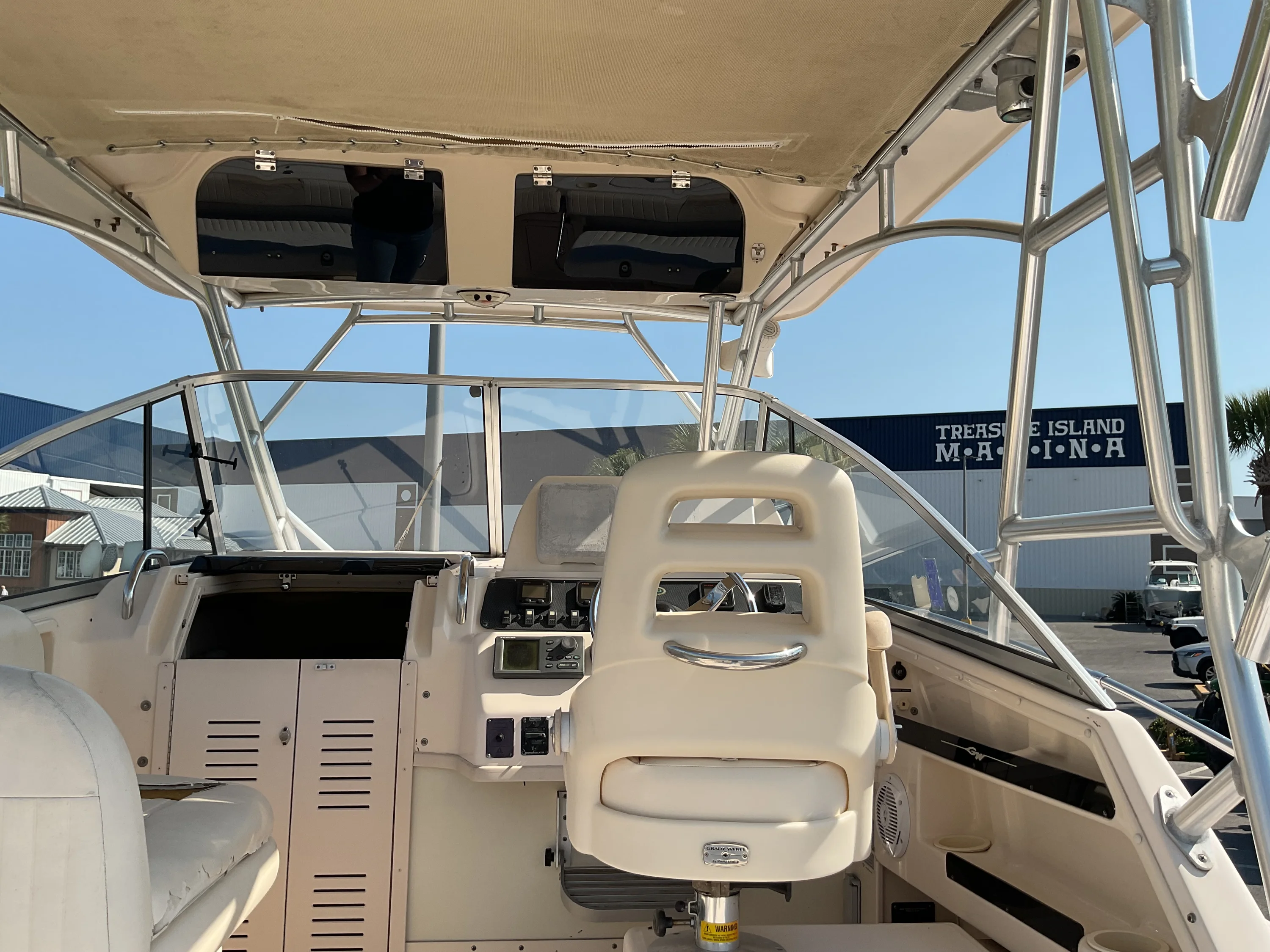 2006 Grady-White Marlin 300 Image Thumbnail #10