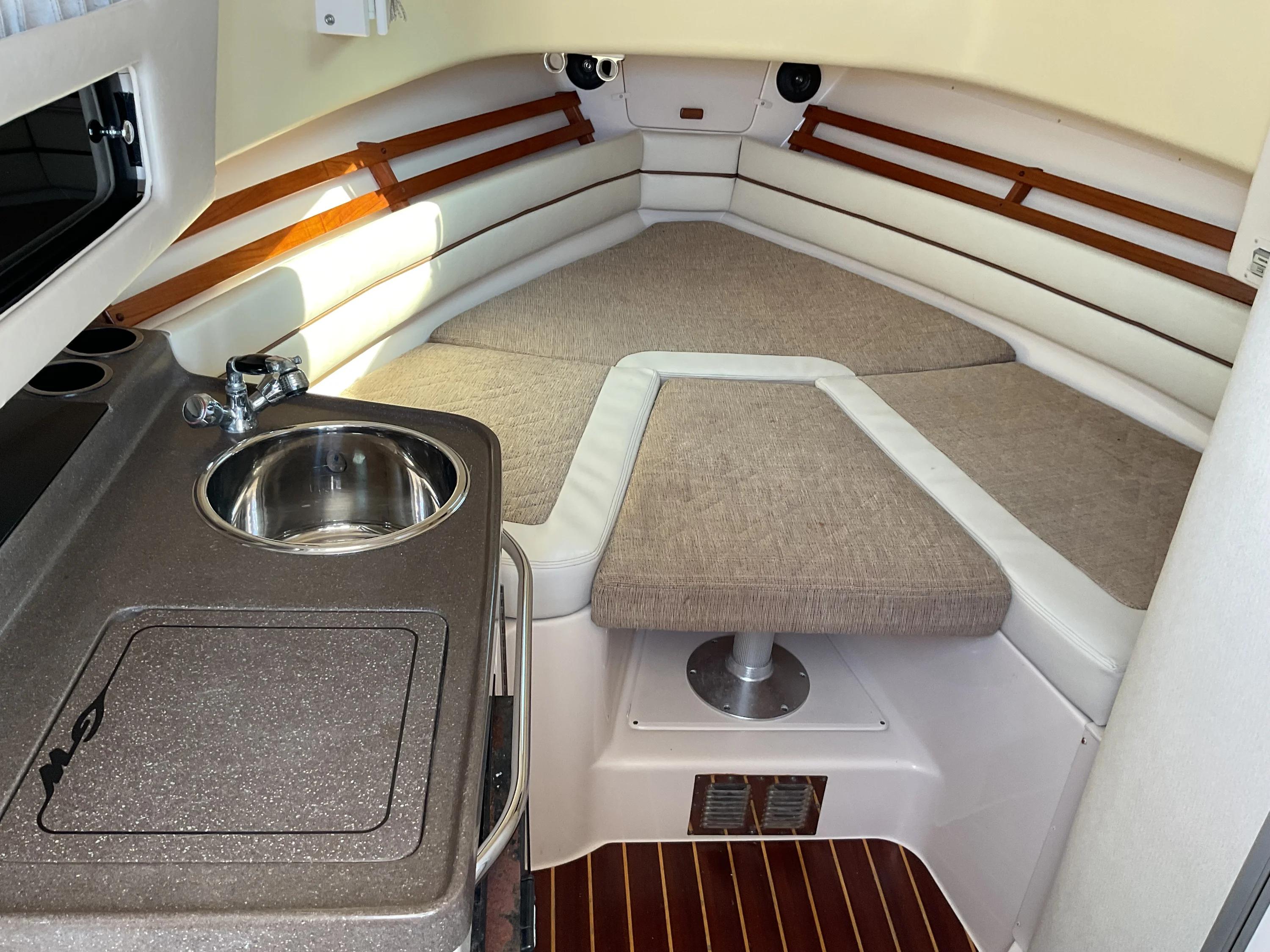 2006 Grady-White Marlin 300 Image Thumbnail #13