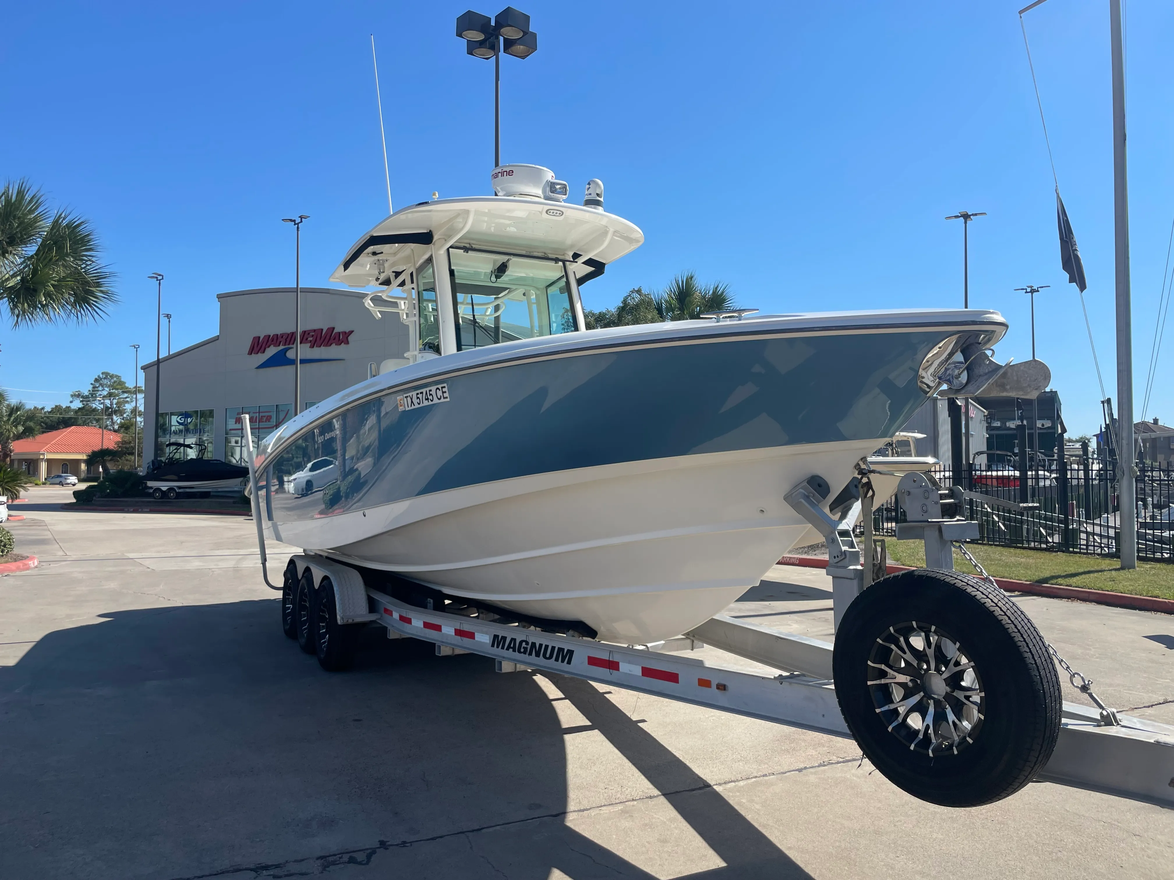 2013 Boston Whaler 320 OUTRAGE Image Thumbnail #3