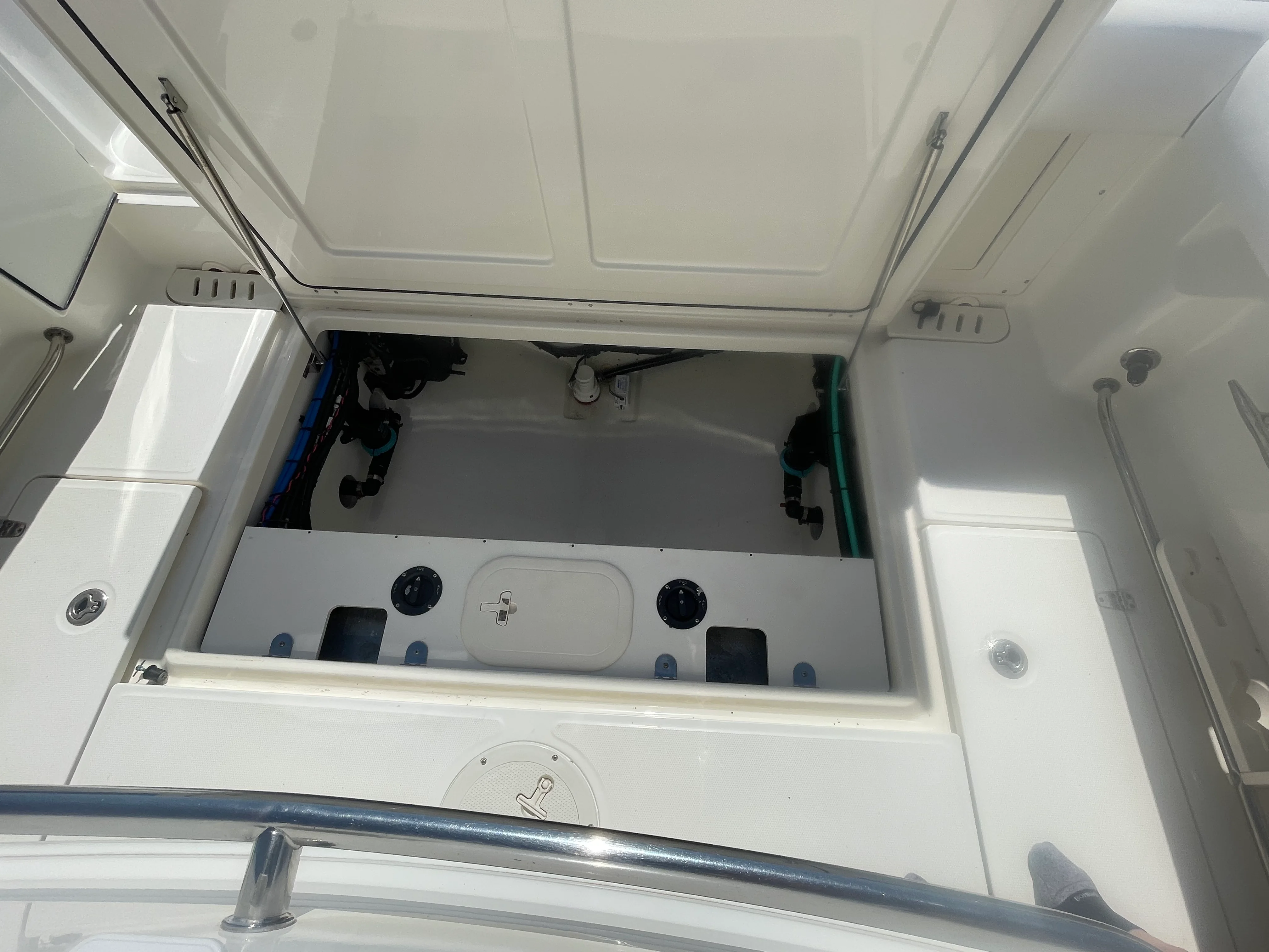 2013 Boston Whaler 320 OUTRAGE Image Thumbnail #33