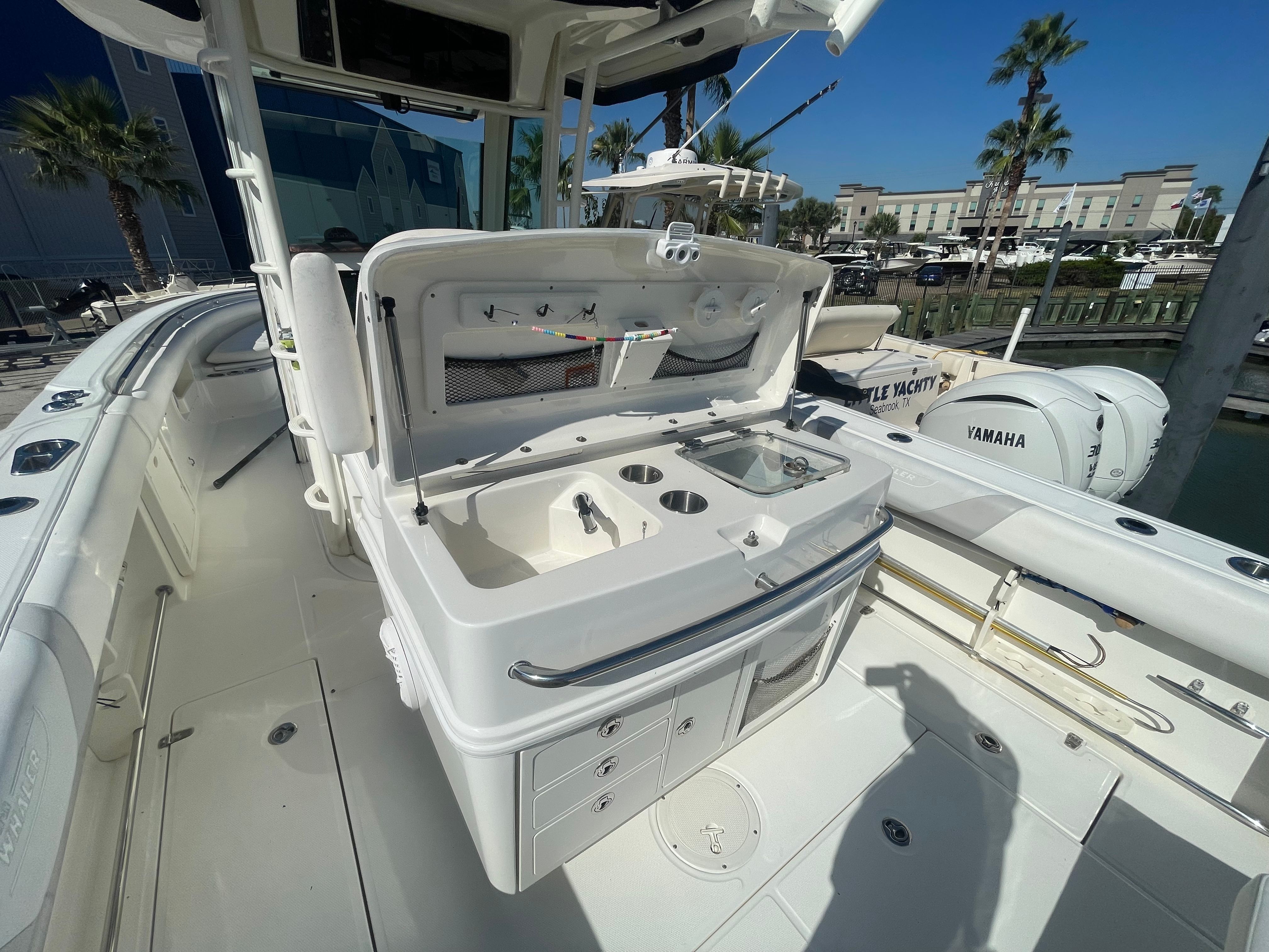 2013 Boston Whaler 320 OUTRAGE Image Thumbnail #26