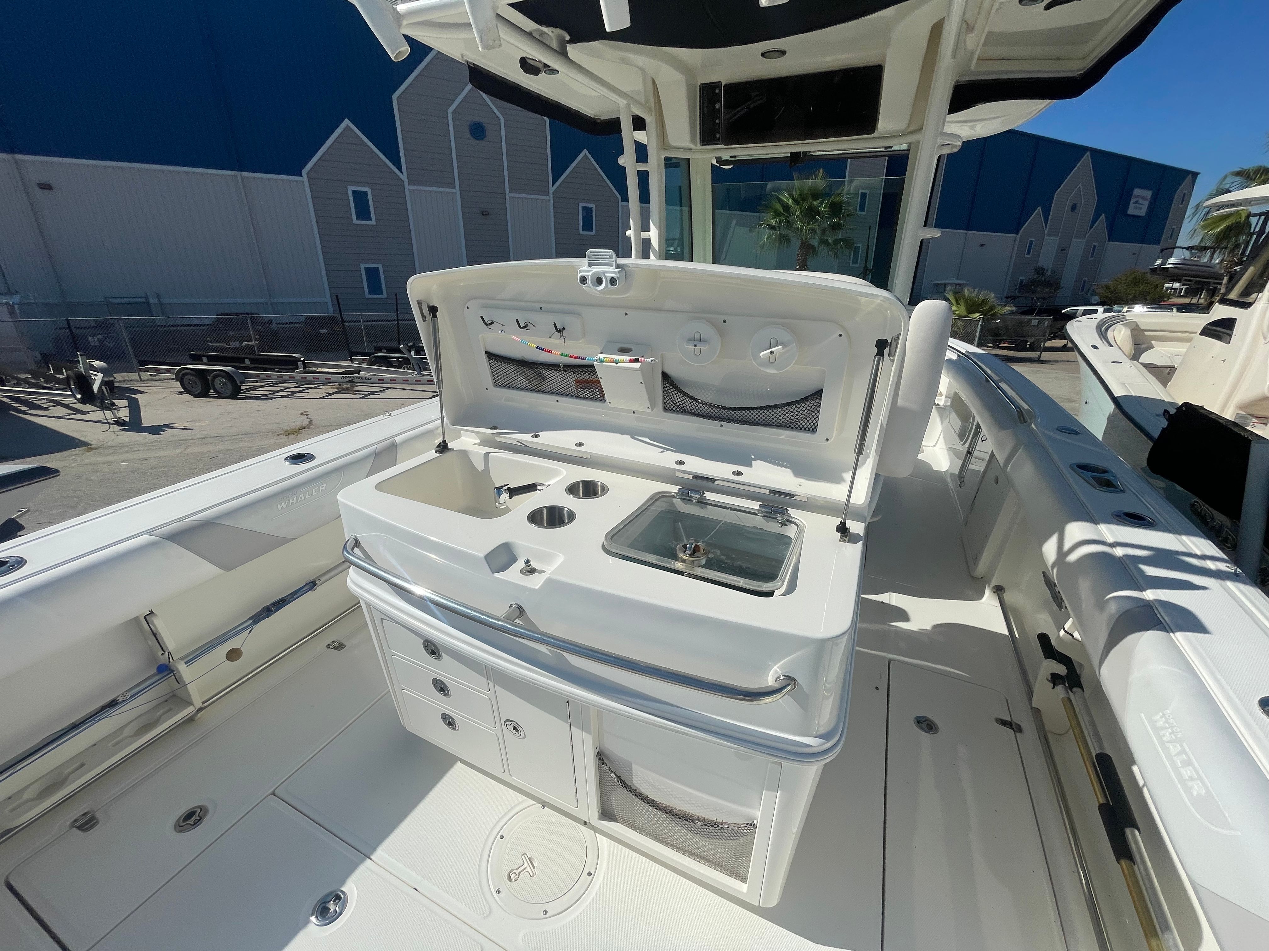2013 Boston Whaler 320 OUTRAGE Image Thumbnail #27